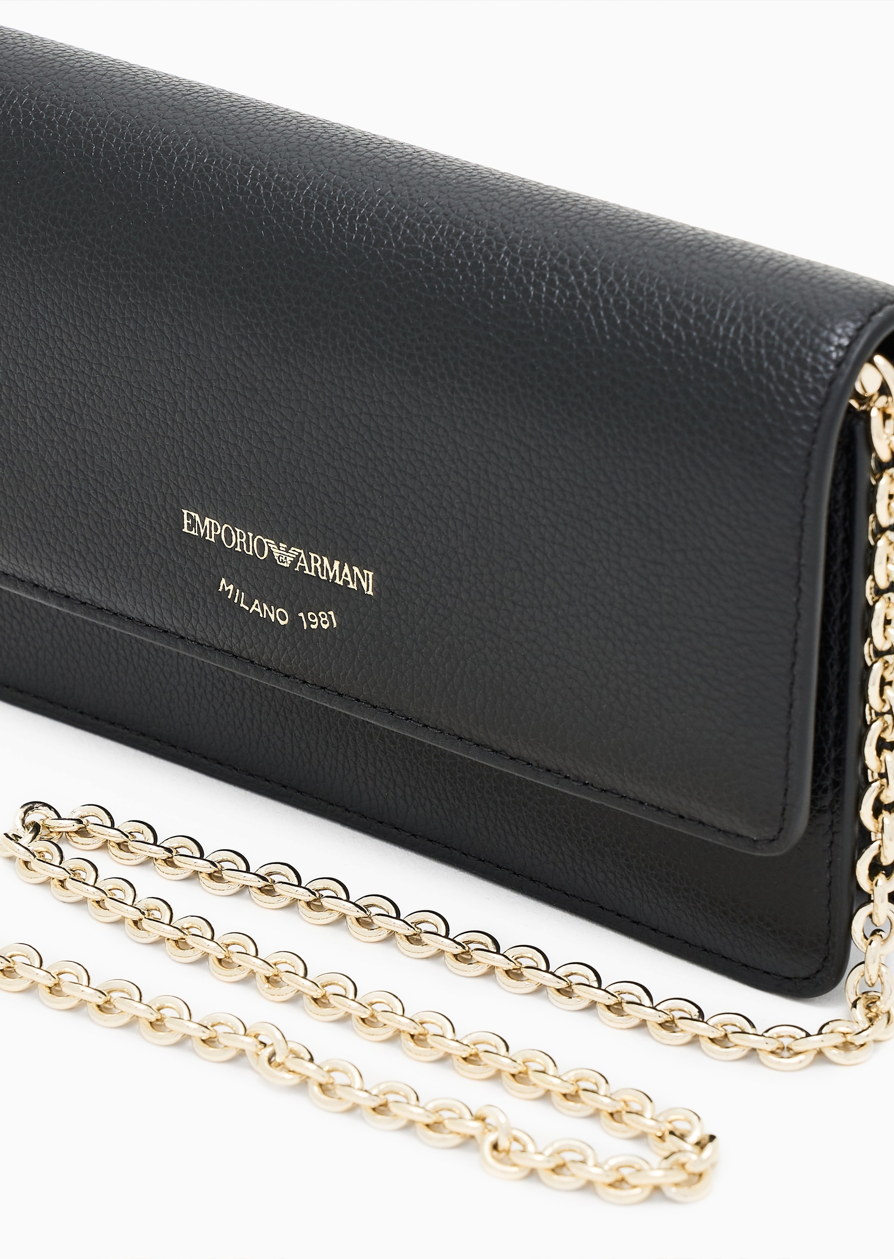 Emporio Armani 女士牛皮革翻盖横款可拆链条斜挎单肩迷你包