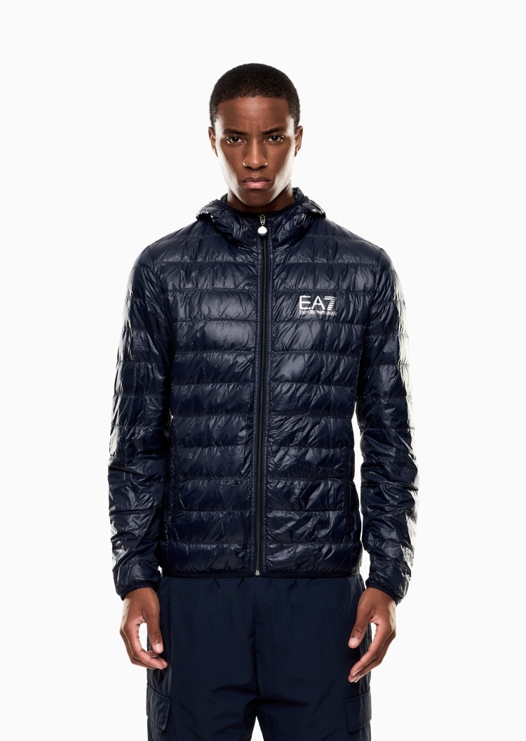 EA7 男士短款轻薄长袖连帽健身训练休闲羽绒服
