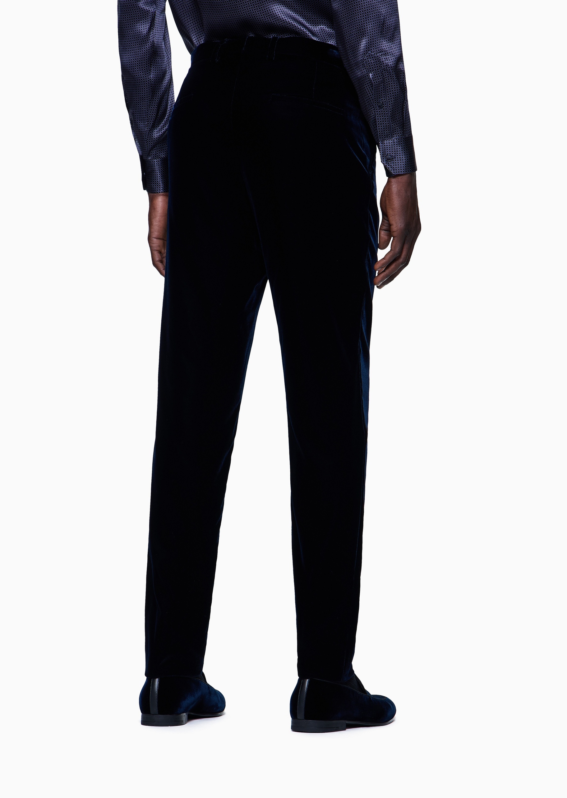 Giorgio Armani 男士微弹修身长款窄脚纯色休闲裤