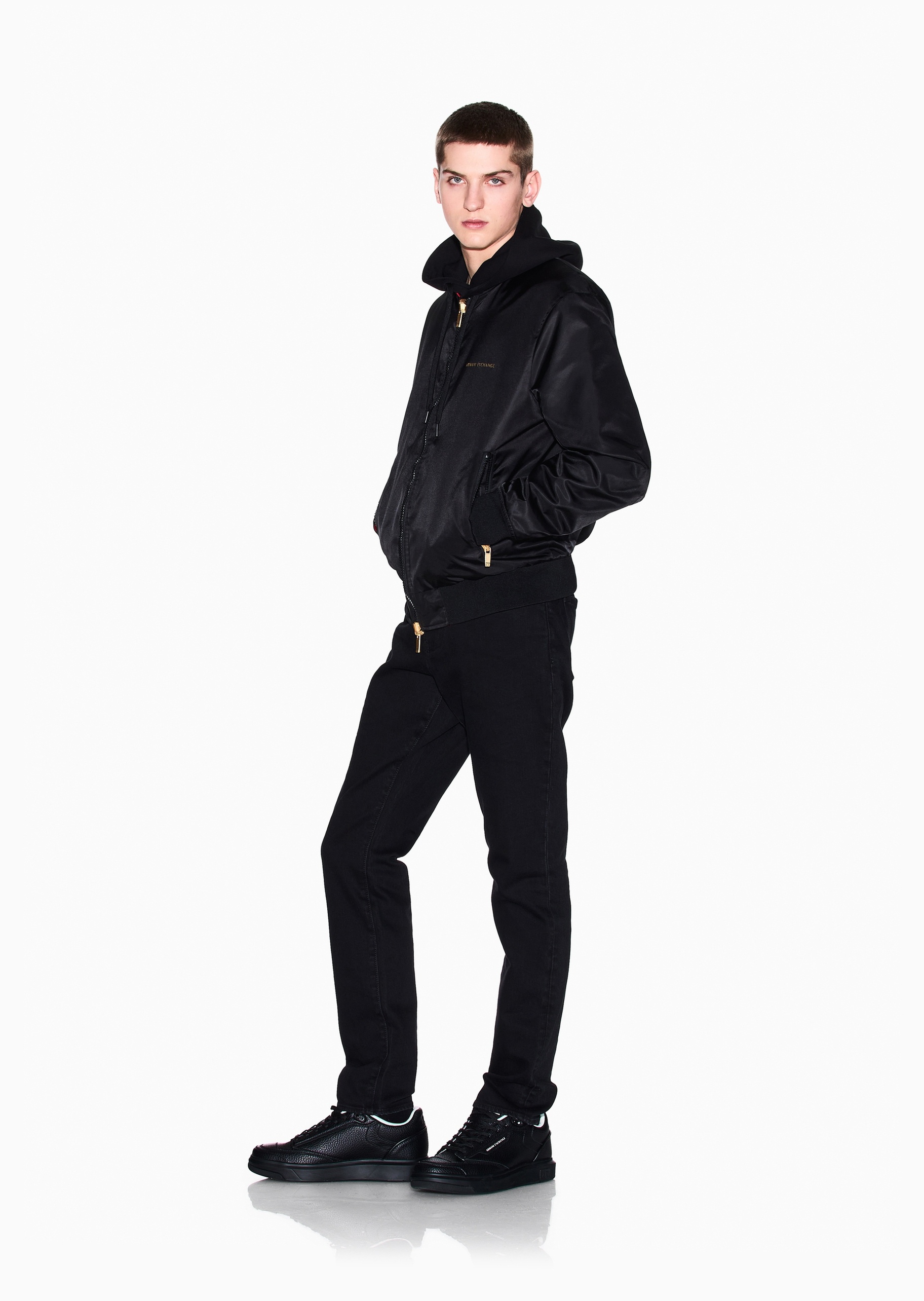 ARMANI EXCHANGE 马年限定男士纯棉微弹修身低腰直筒牛仔裤