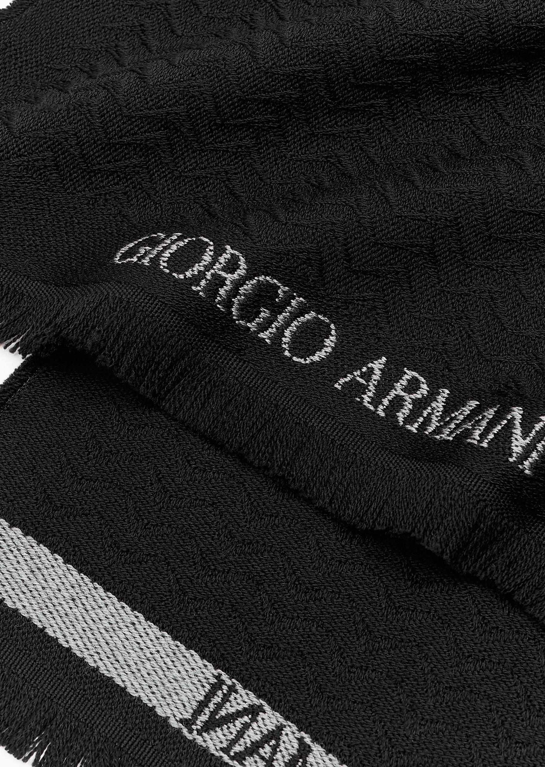 Giorgio Armani 男士绵羊毛纯色保暖短穗提花休闲围巾