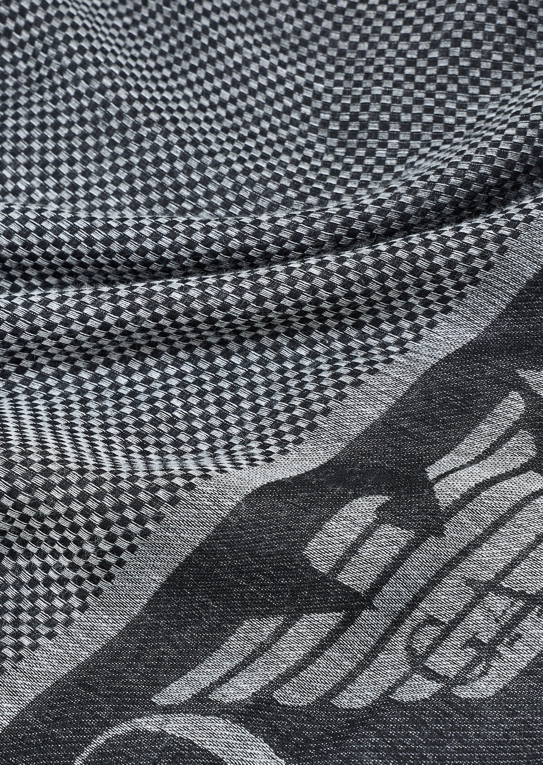 Emporio Armani 女士撞色格纹提花商务休闲披肩围巾外搭