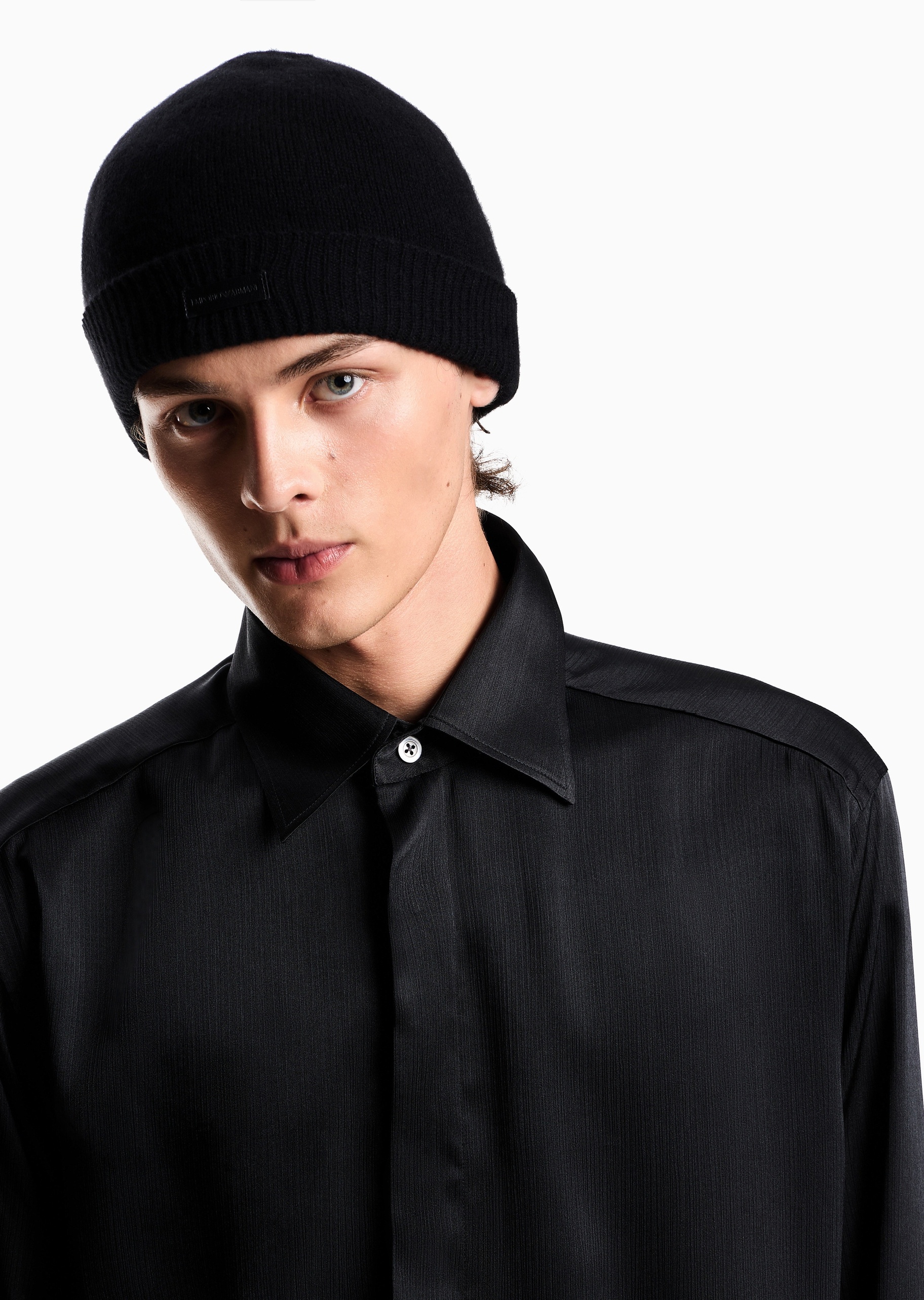 Emporio Armani 男士山羊绒圆顶标识贴片休闲针织毛线帽