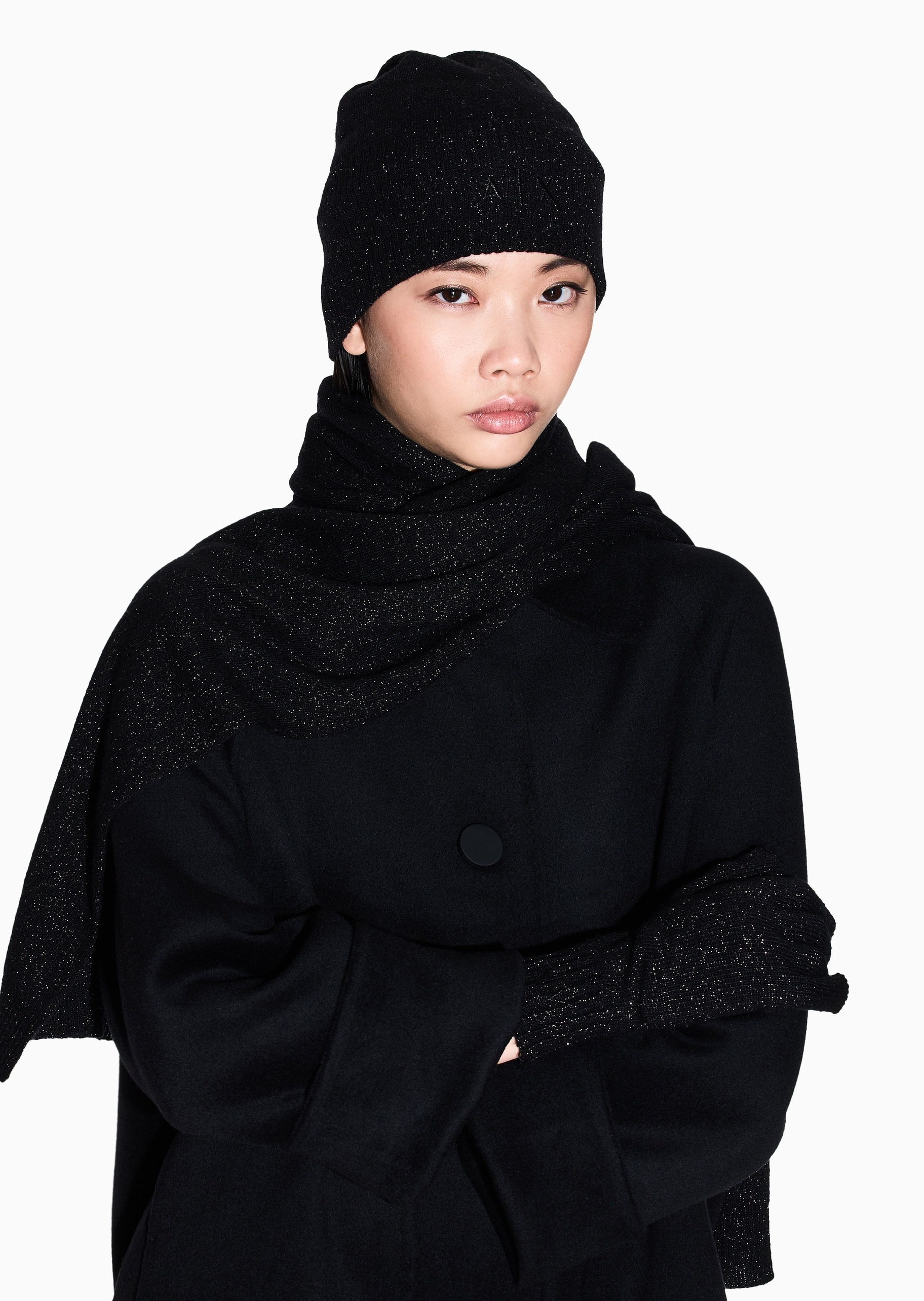 ARMANI EXCHANGE 女士绵羊毛披肩式长方形刺绣LOGO围巾