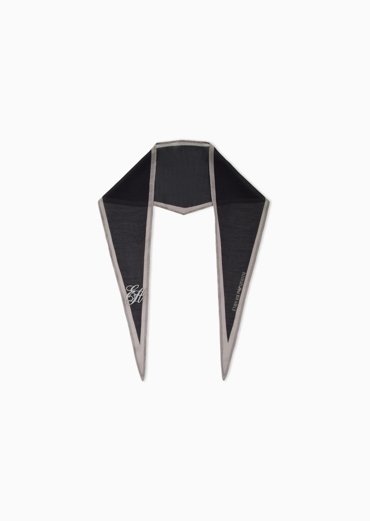 Emporio Armani 女士披肩式三角形撞色优雅时尚丝巾