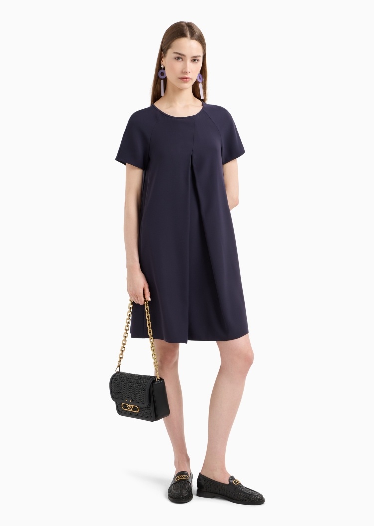 Emporio Armani 女士短款喇叭圆领工字褶纯色连衣裙