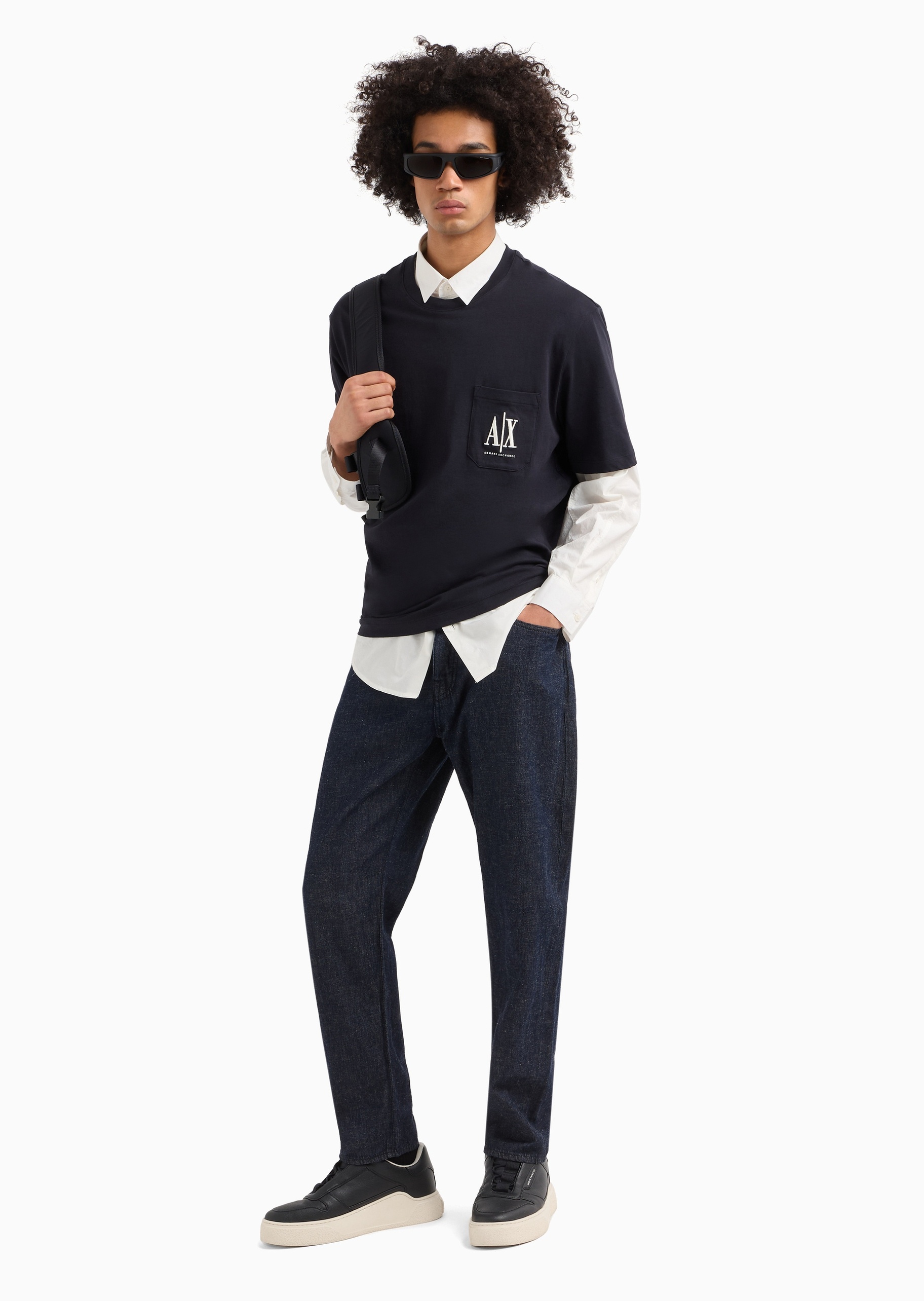 ARMANI EXCHANGE 男女同款纯棉宽松短袖圆领刺绣贴袋T恤