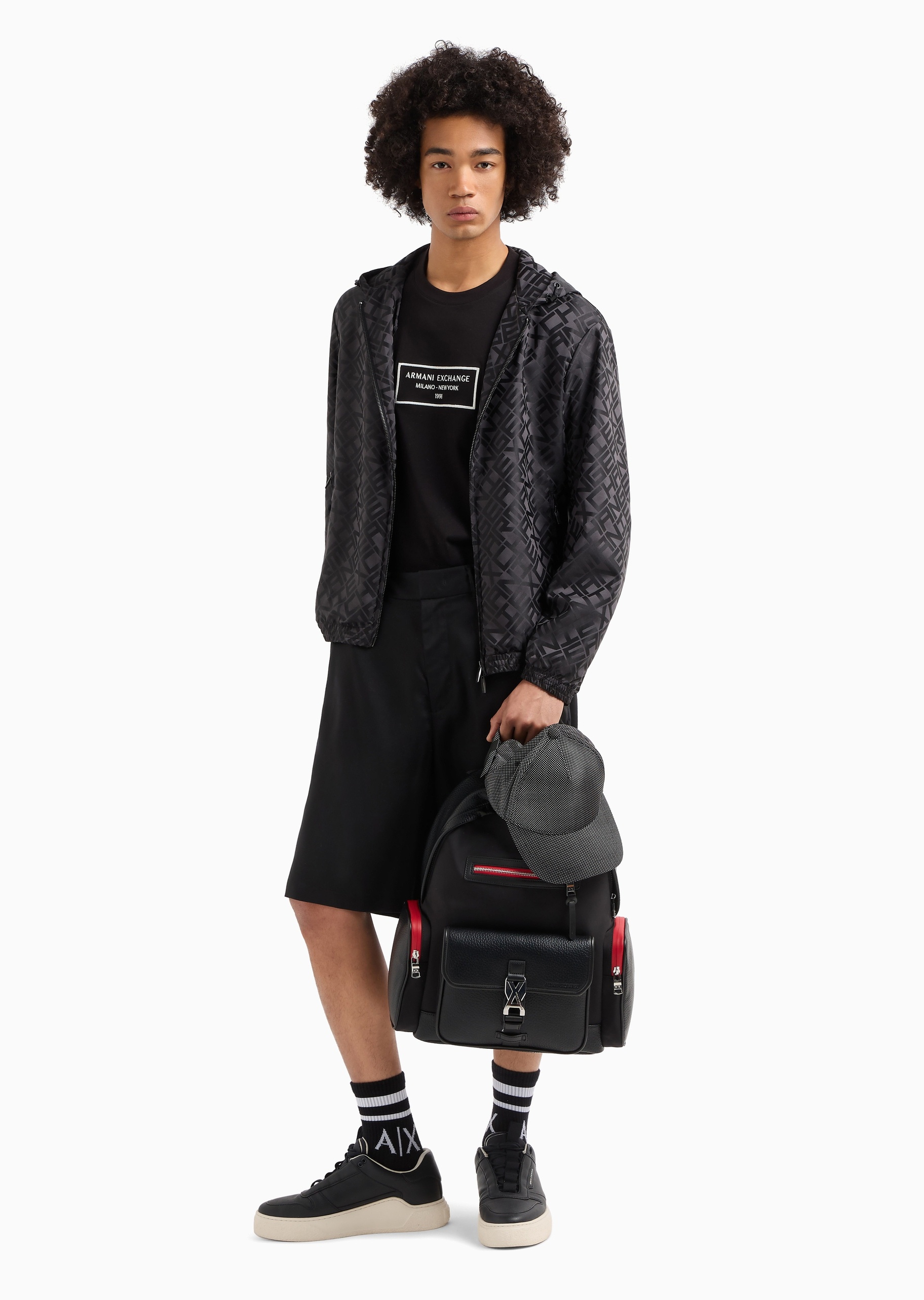 ARMANI EXCHANGE 男士合身长袖连帽满印LOGO夹克