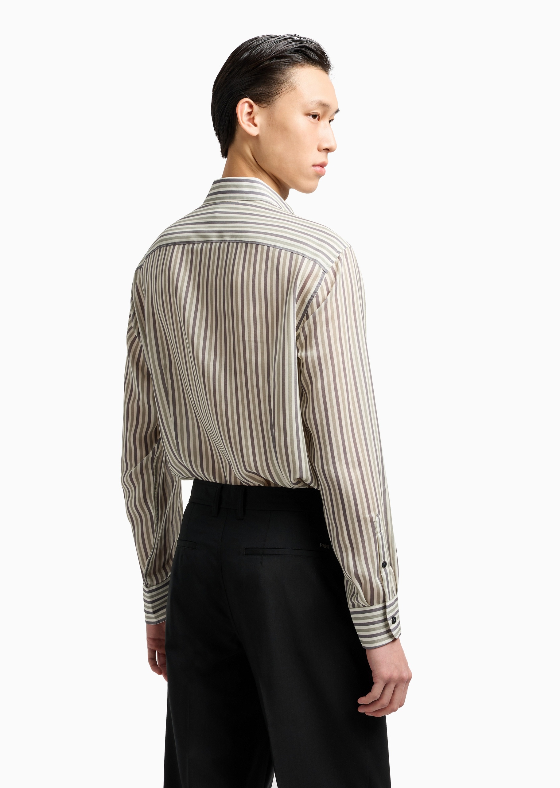 Emporio Armani 男士莱赛尔长袖翻领竖条纹休闲衬衫