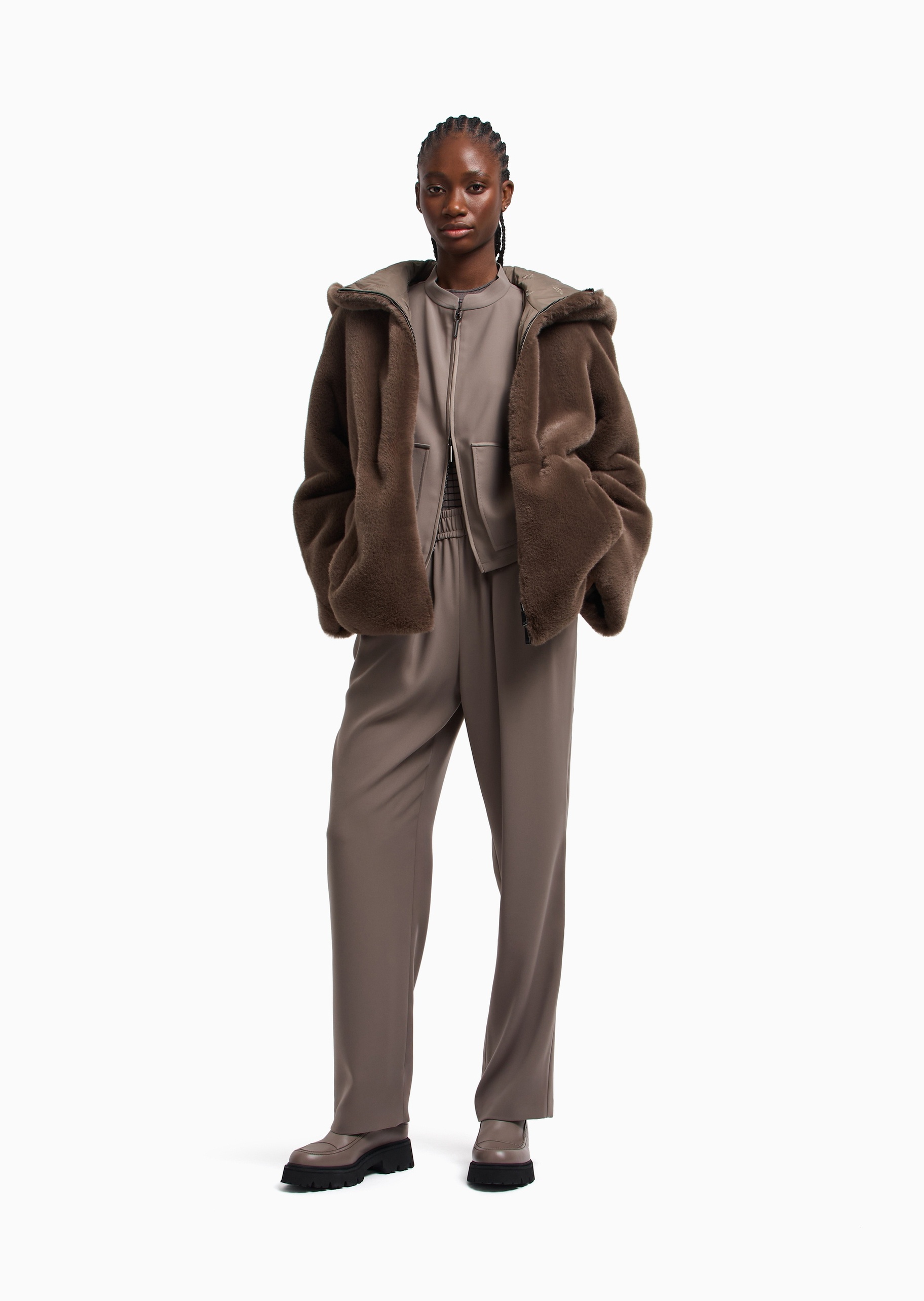 Emporio Armani 女士短款小立领全拉链标识刺绣夹克