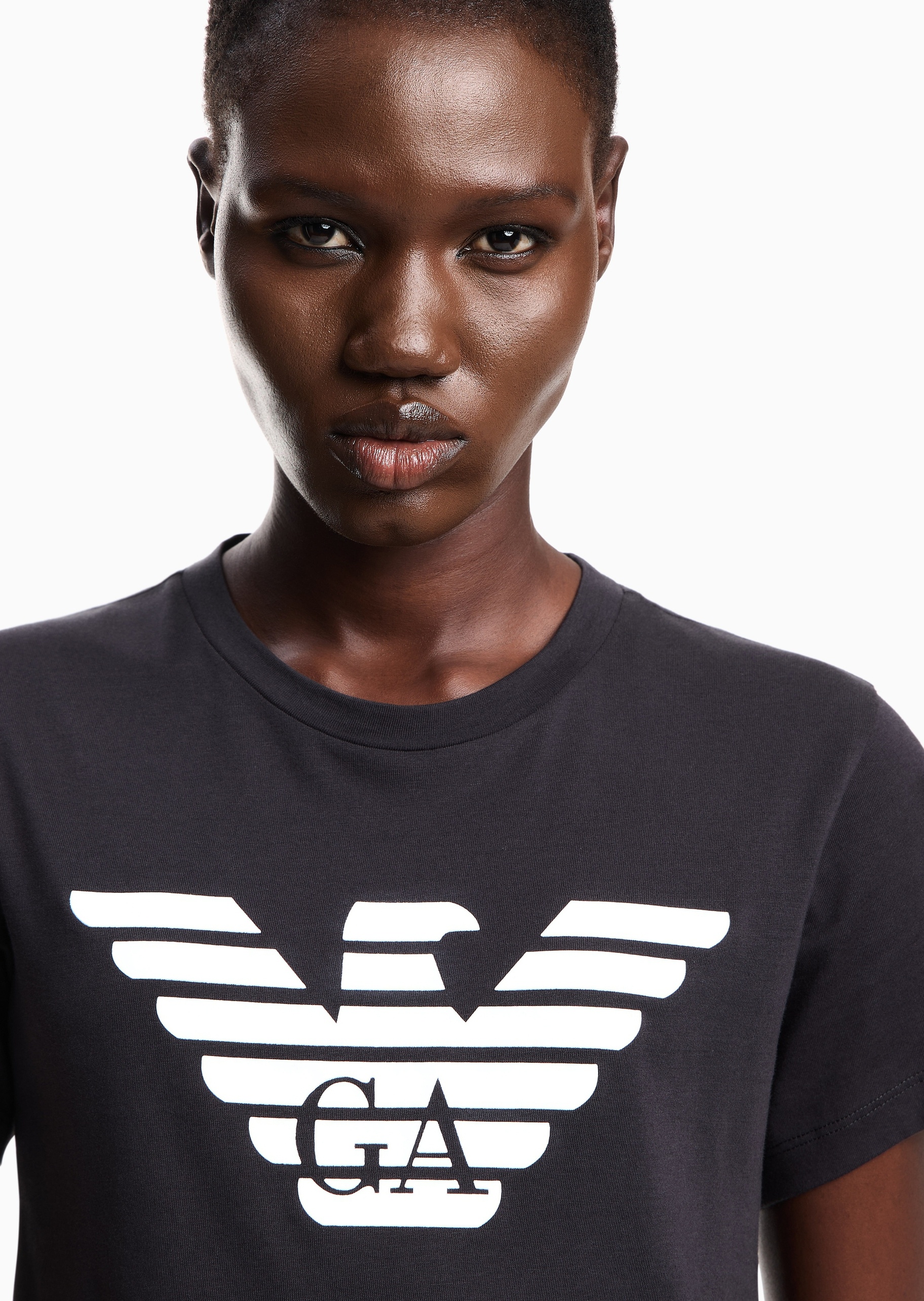 Emporio Armani 女士全棉合身短袖圆领鹰标印花T恤