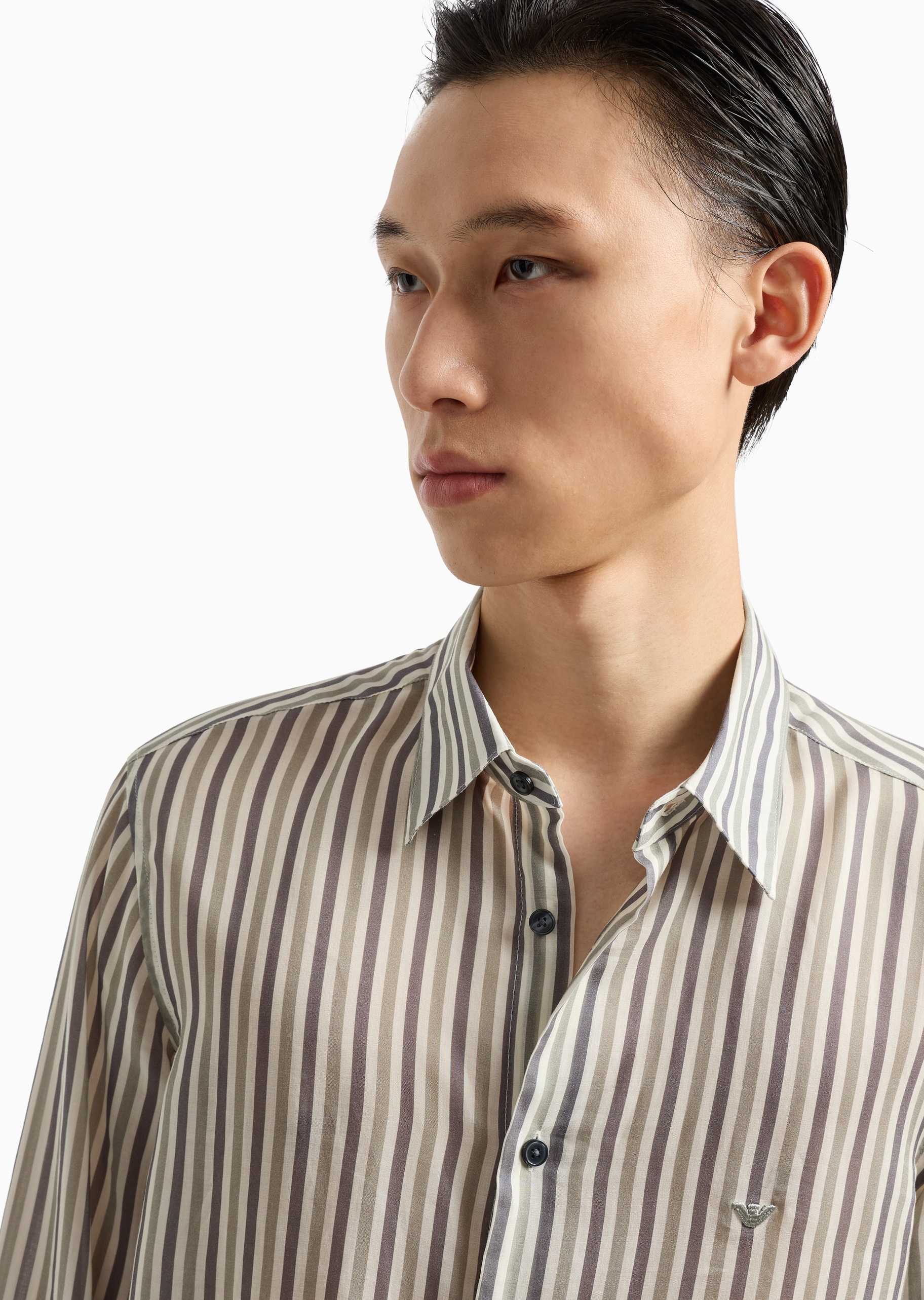 Emporio Armani 男士莱赛尔长袖翻领竖条纹休闲衬衫