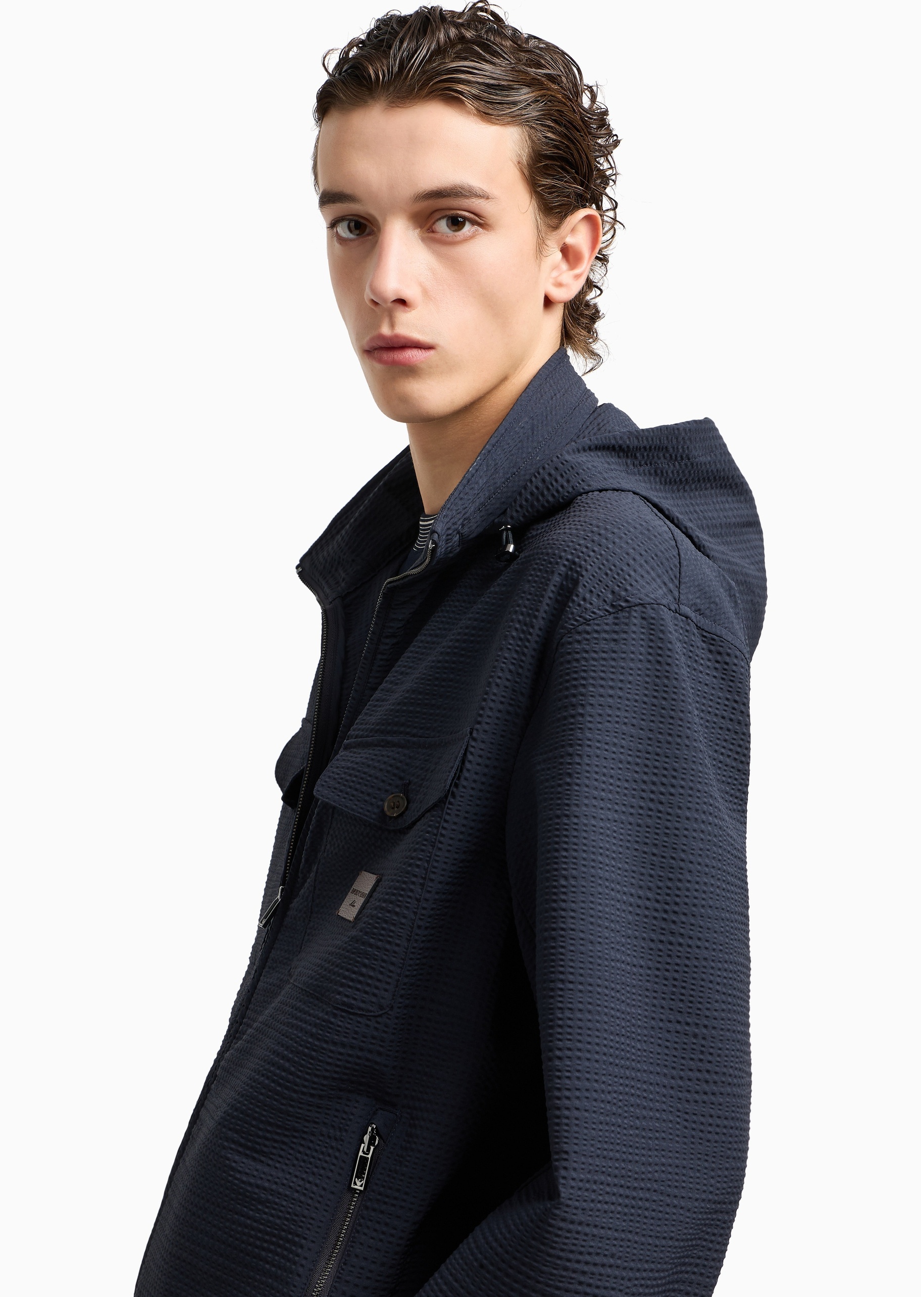 Emporio Armani 男士短款连帽泡泡纱工装夹克运动外套