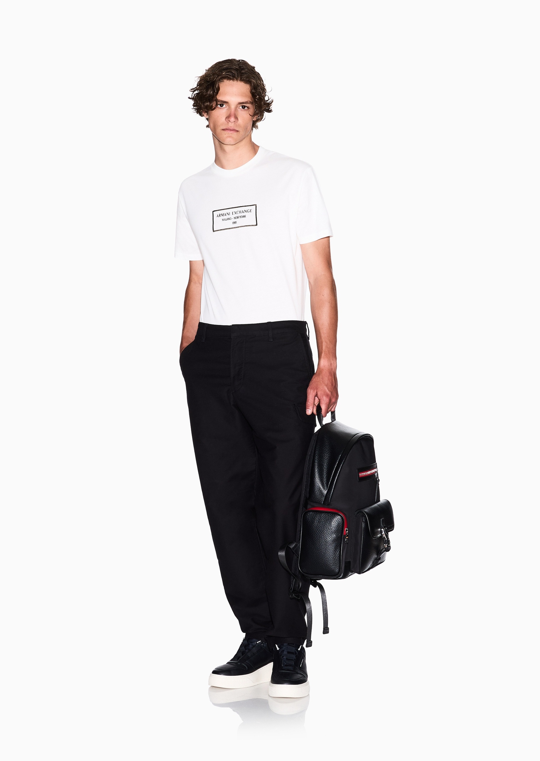 ARMANI EXCHANGE 男士全棉合身短袖圆领正肩标识刺绣T恤