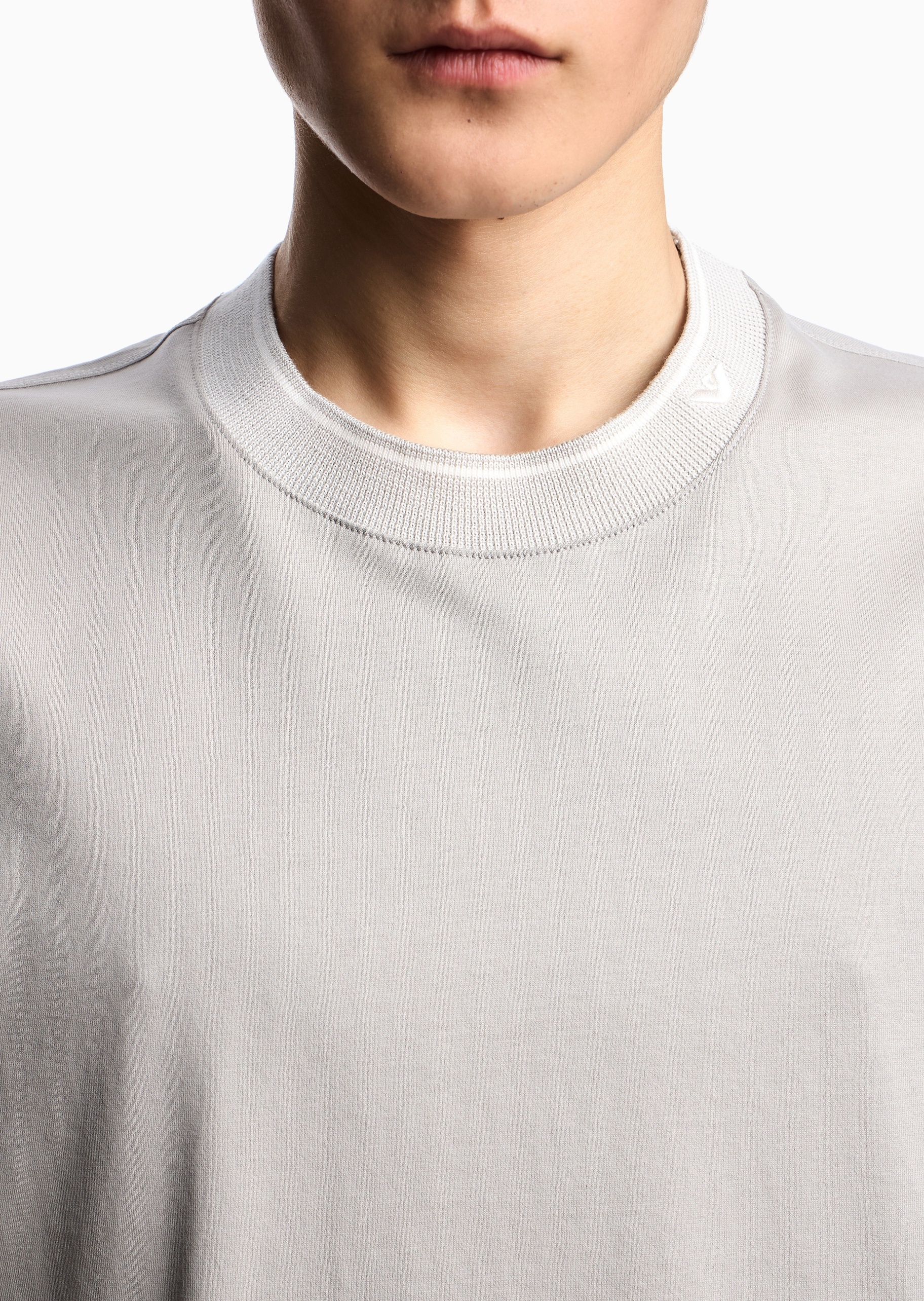 Emporio Armani 男士全棉宽松短袖圆领罗纹饰边休闲T恤