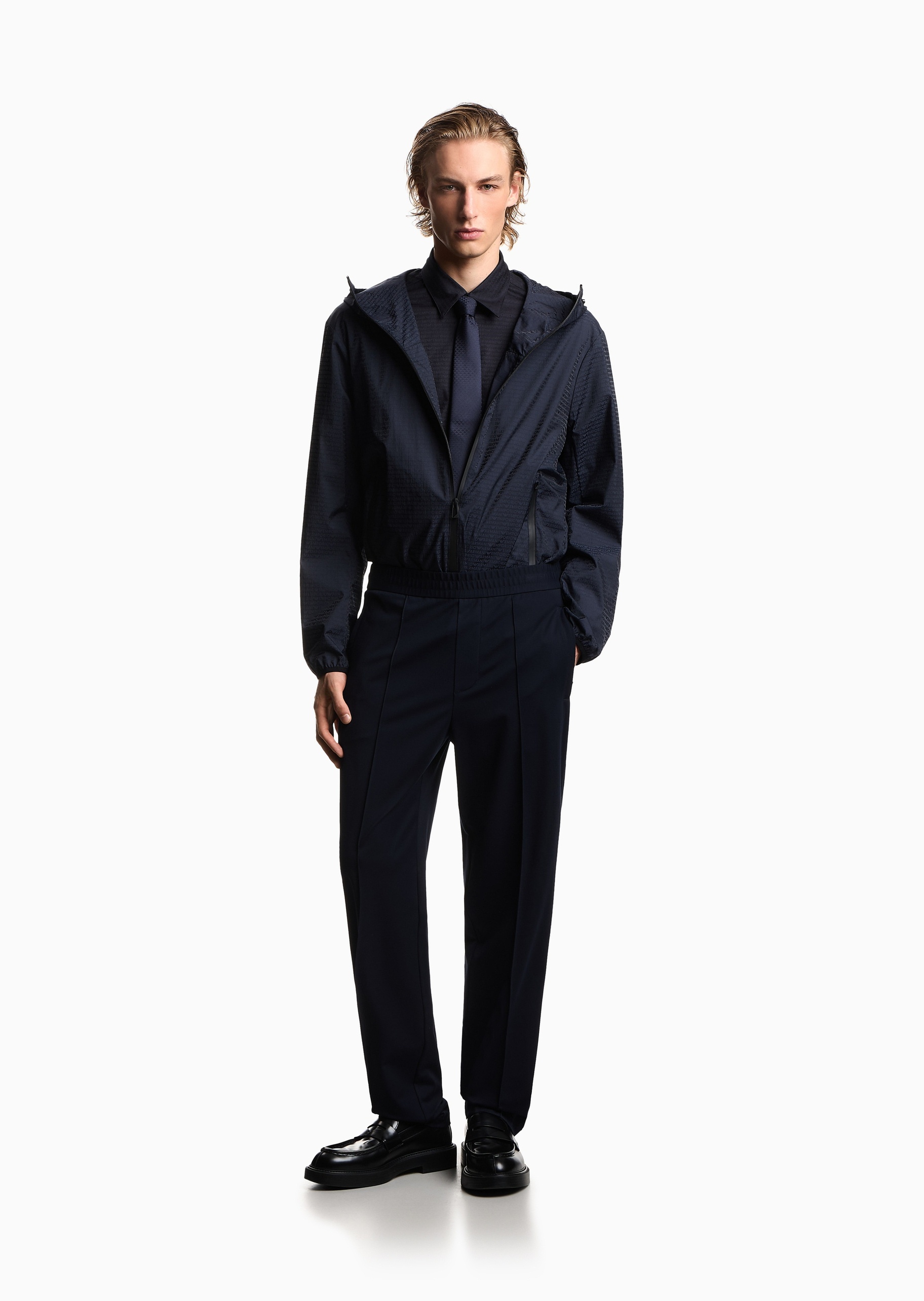 Emporio Armani 男士长袖连帽拉链门襟通体提花夹克