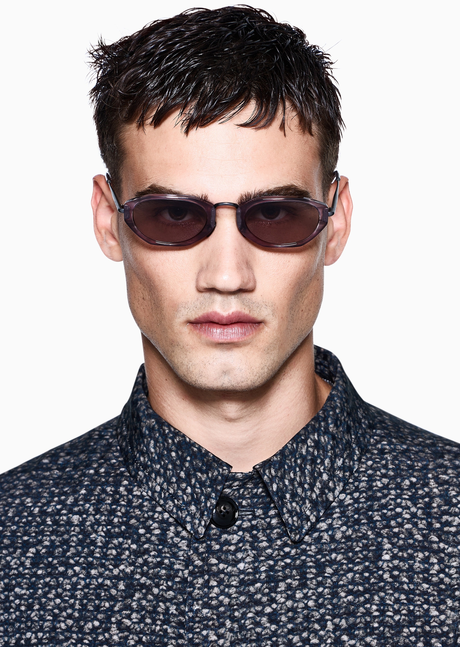 Giorgio Armani 男士不规则形小框时尚潮流太阳眼镜