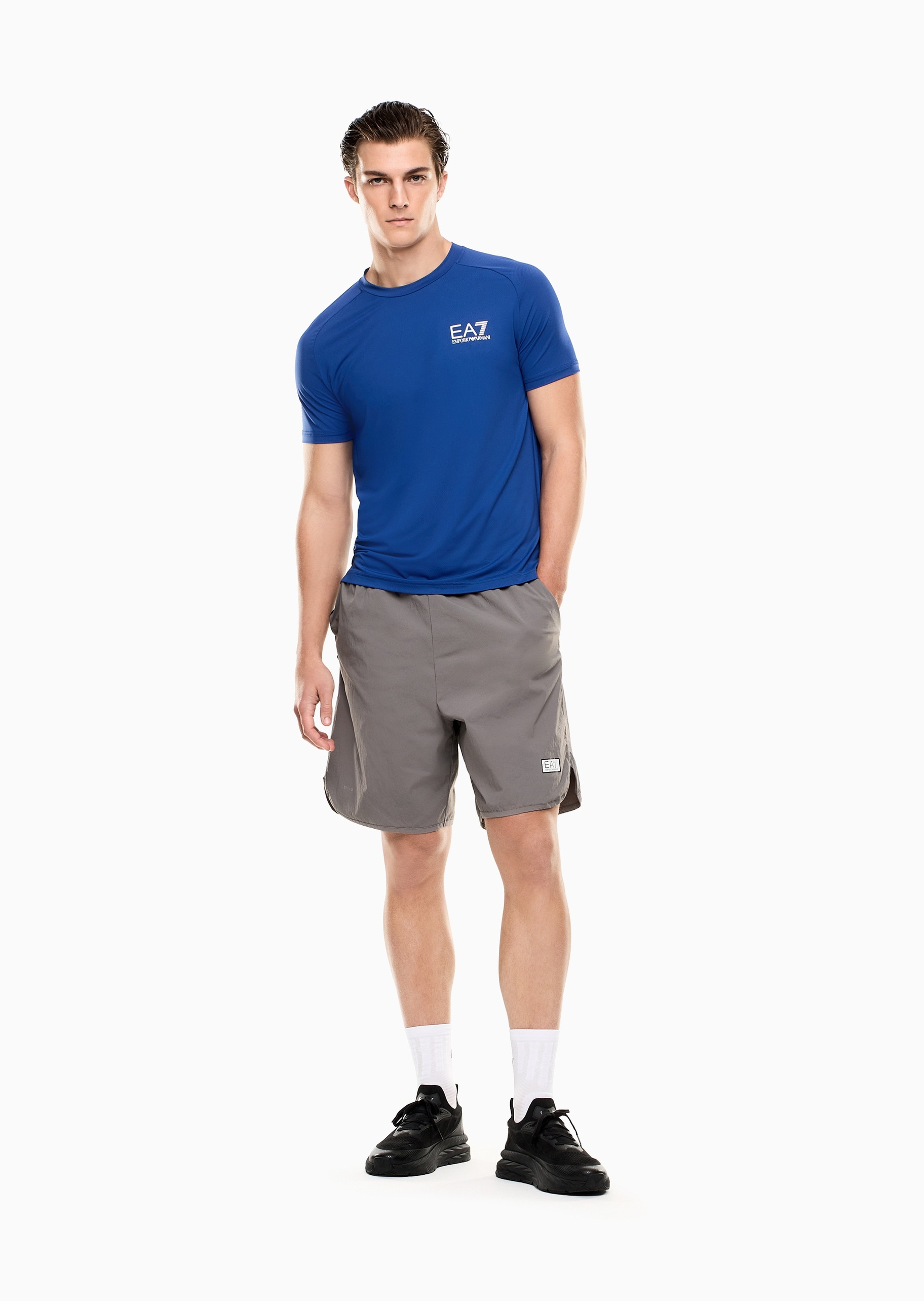 EA7 男士合身短袖圆领插肩网球健身训练T恤