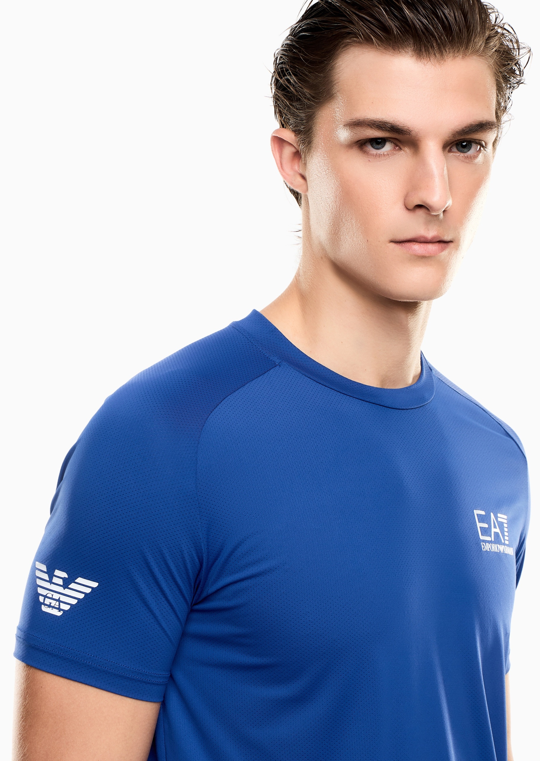 EA7 男士合身短袖圆领插肩网球健身训练T恤
