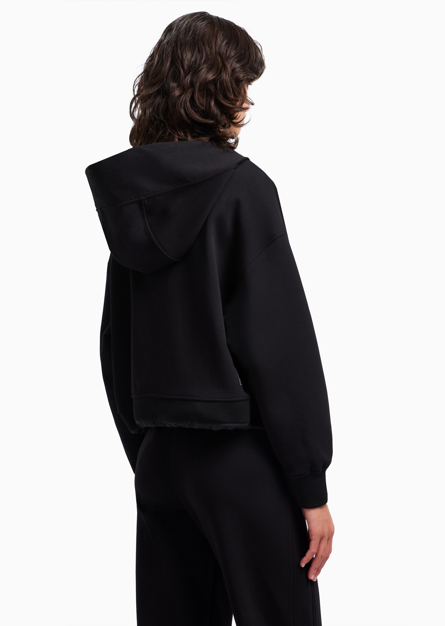 Emporio Armani 女士长袖连帽落肩双向拉链纯色夹克