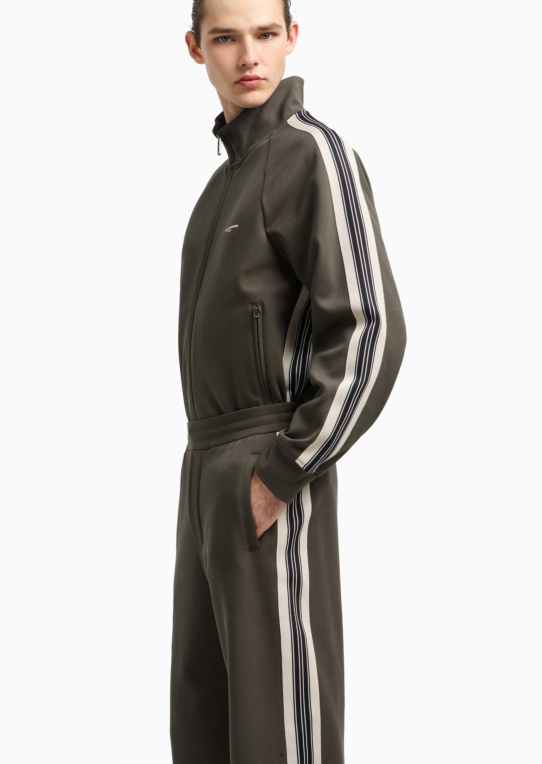 Emporio Armani 男士重磅合身长袖立领插肩撞色饰带卫衣外套