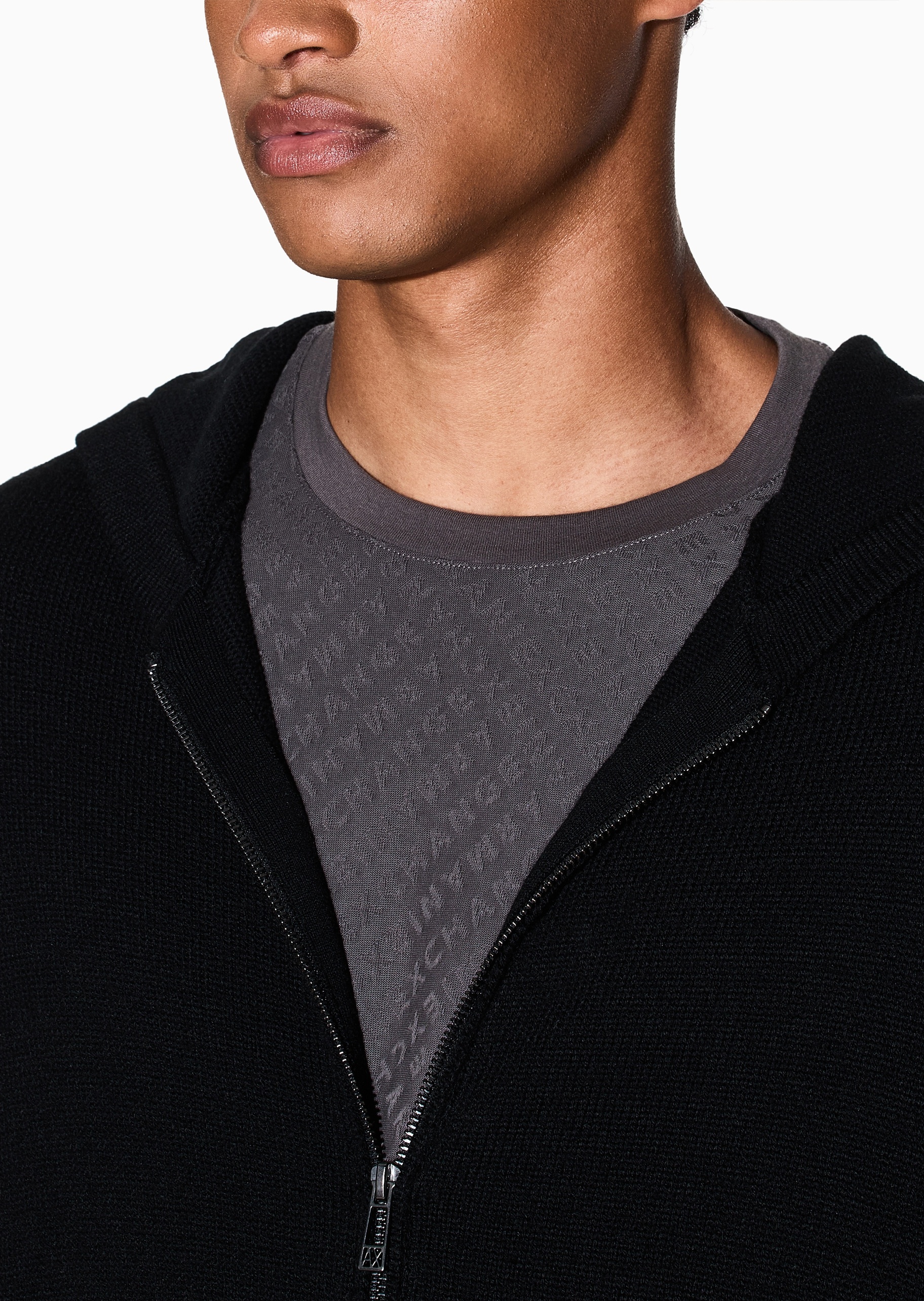 ARMANI EXCHANGE 男士纯棉宽松短袖圆领正肩字母提花T恤