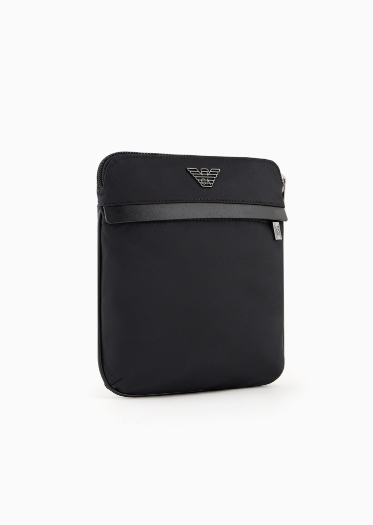 Emporio Armani 男士拉链扁平可调节肩带单肩斜挎邮差包