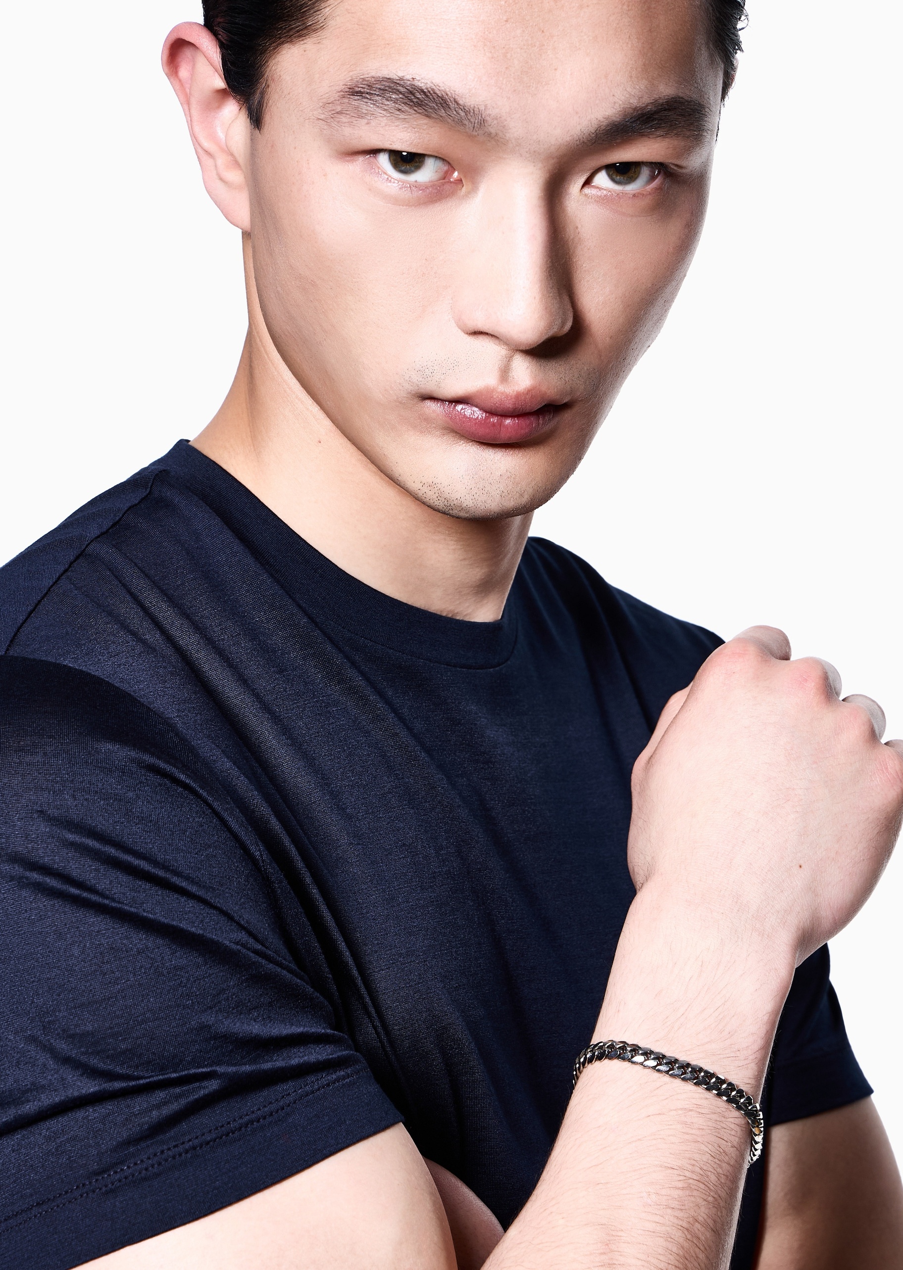 Giorgio Armani 男士银质钩扣摩登潮流复古做旧手链