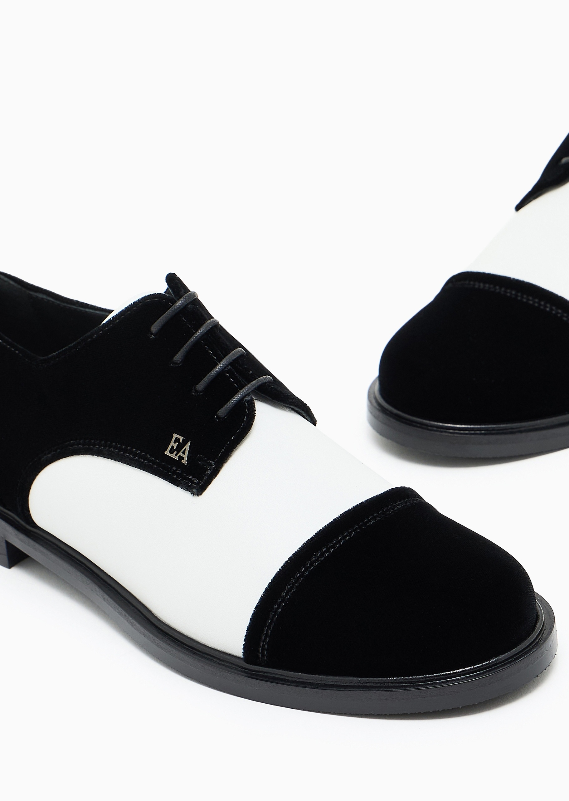 Emporio Armani 女士秀场同款拼接磨毛复古商务系带鞋