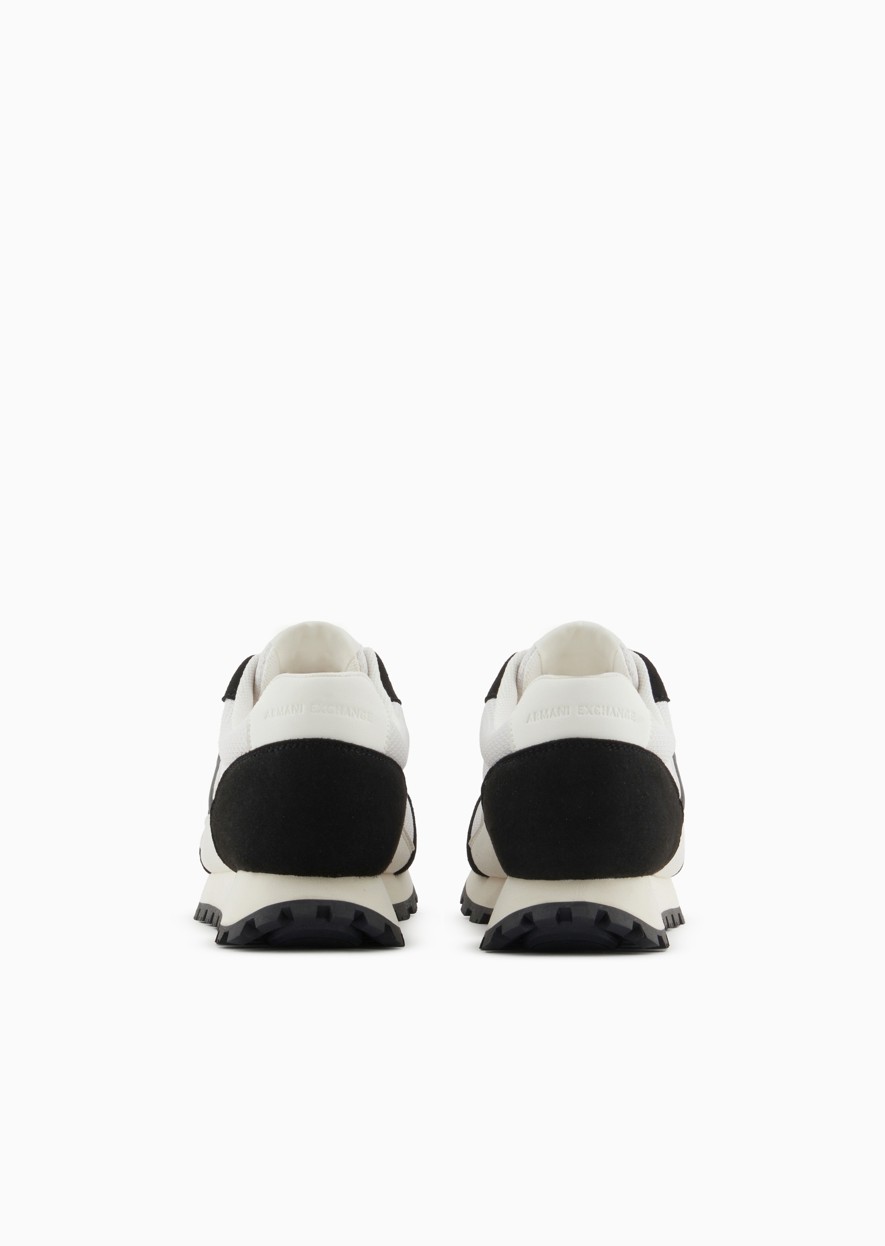 ARMANI EXCHANGE 女士系带低帮字母贴片复古跑鞋运动鞋