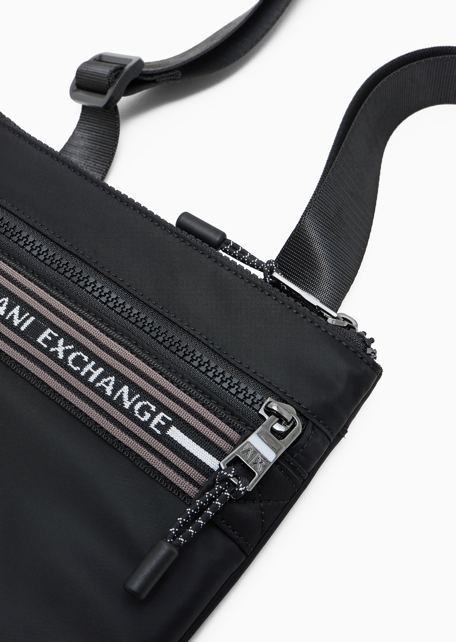 ARMANI EXCHANGE 男士复古商务通勤单肩斜挎邮差包