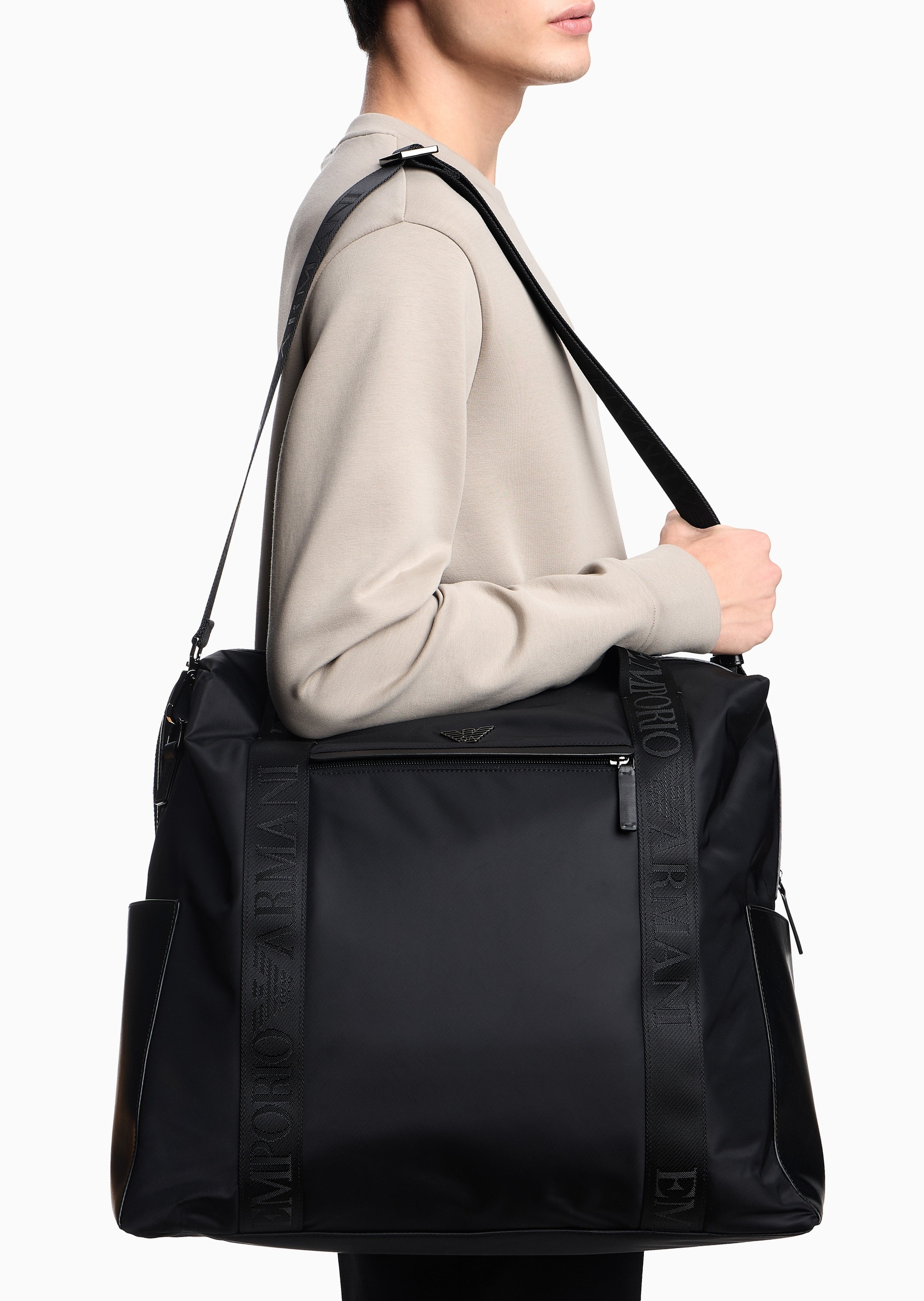 Emporio Armani 男士商务休闲通勤时尚大容量旅行袋