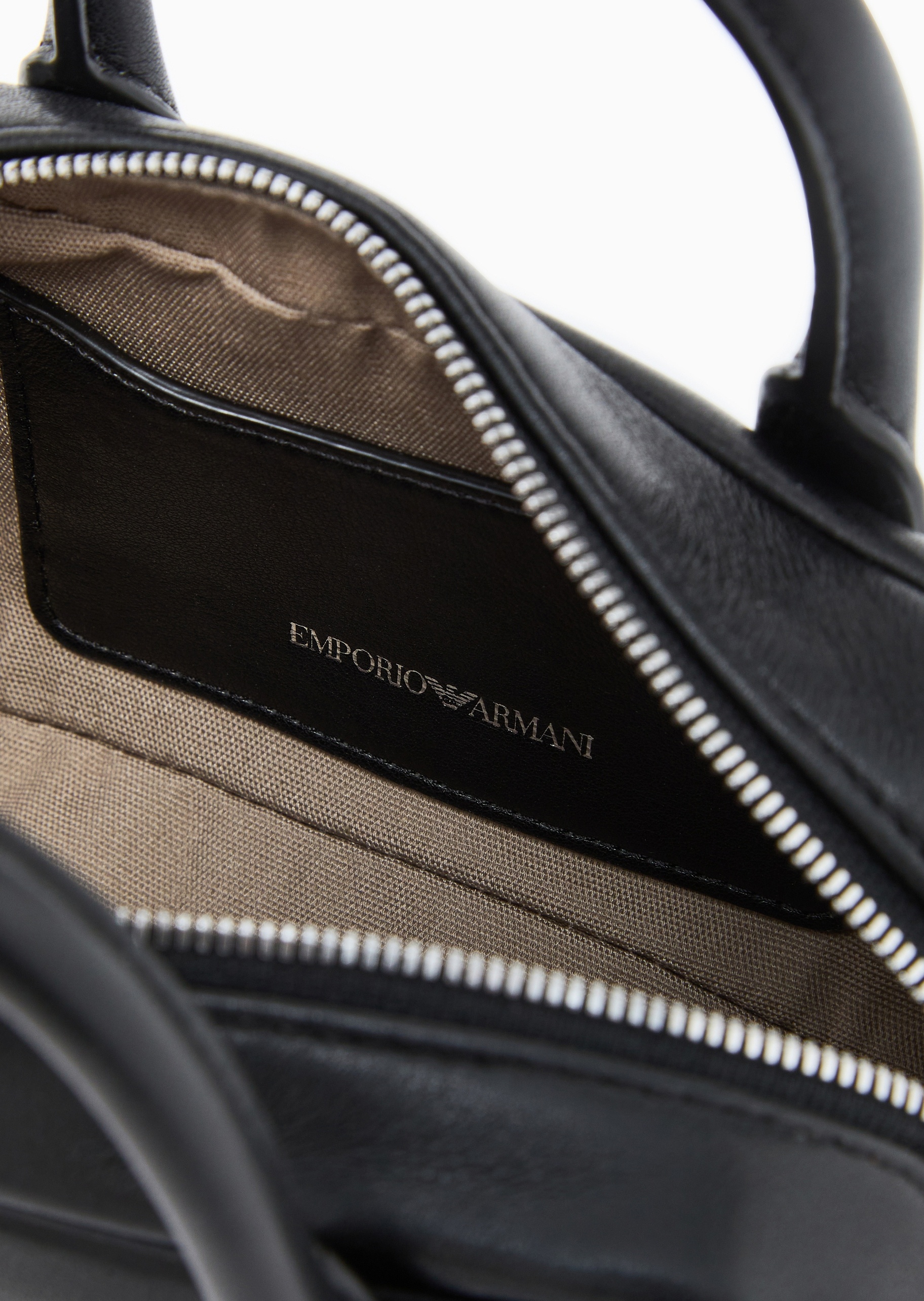 Emporio Armani 女士拉链长方形可拆肩带单肩斜挎手提包