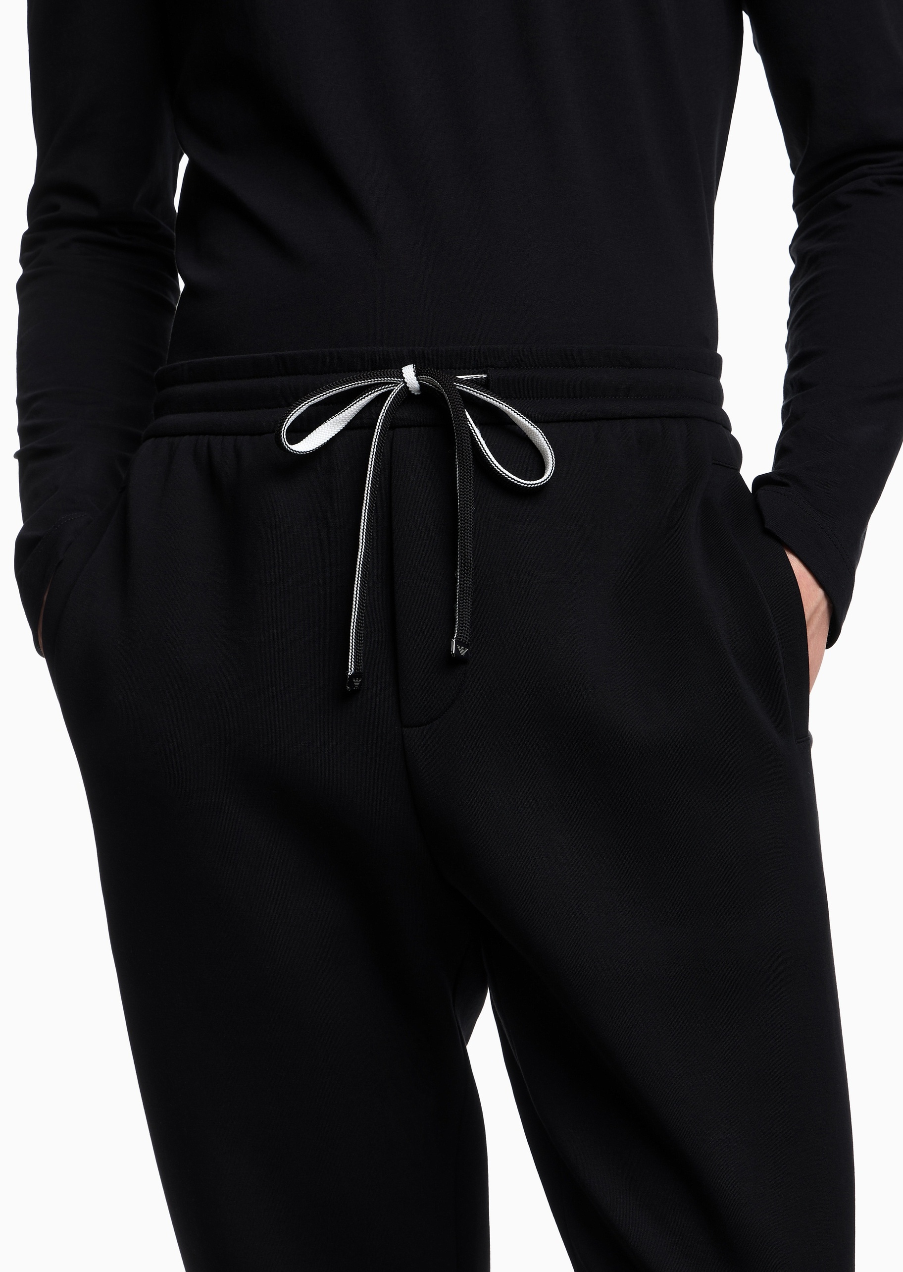 Emporio Armani 男士棉质弹力合身系带腰长款直筒卫裤