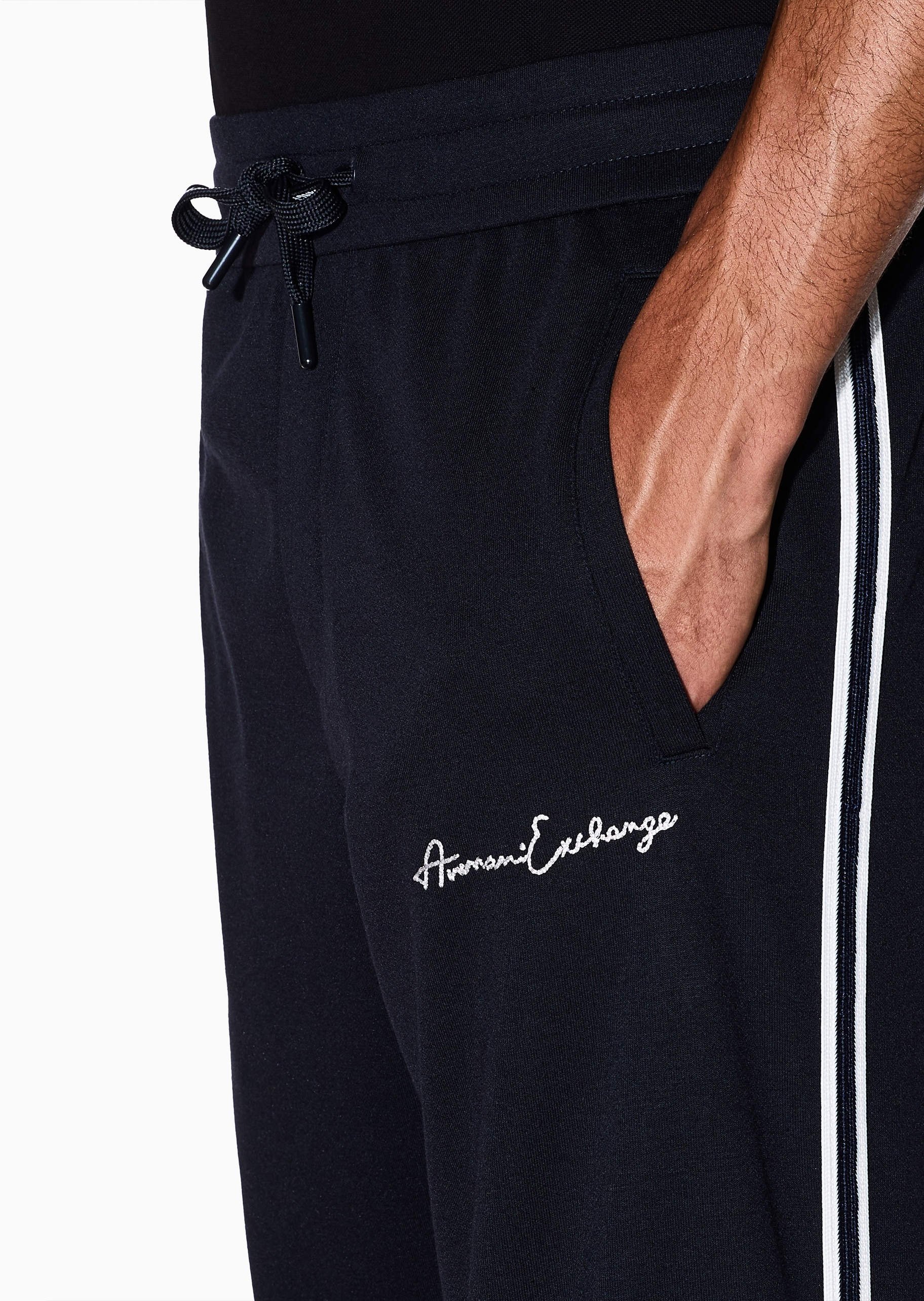 ARMANI EXCHANGE 男士宽松复古休闲束脚弹力运动卫裤跑步长裤