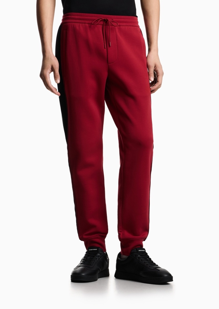 Emporio Armani 马年限定男士合身长款锥形束脚拼接织带卫裤