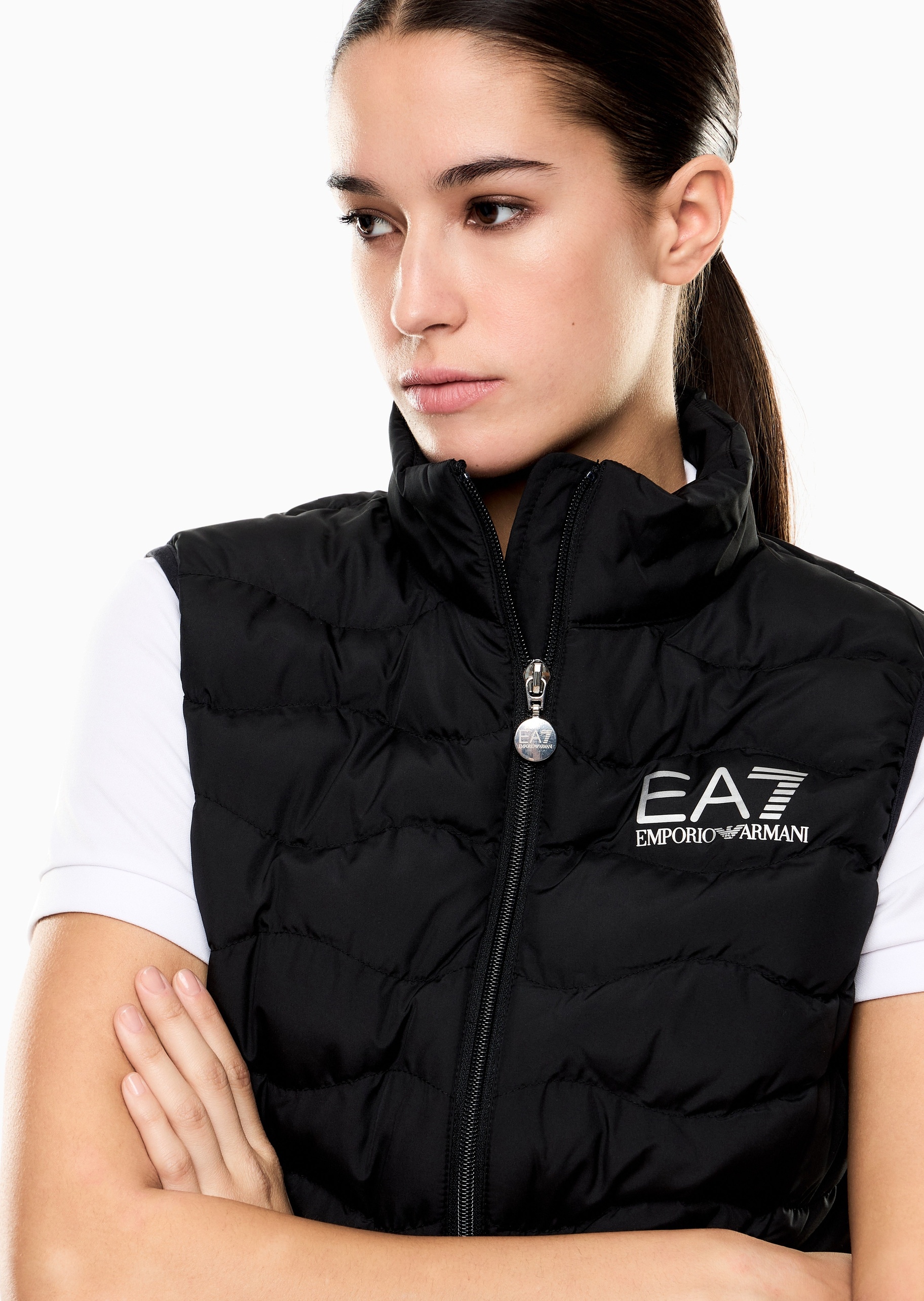 EA7 女士短款轻薄无袖立领波浪线健身训练棉服