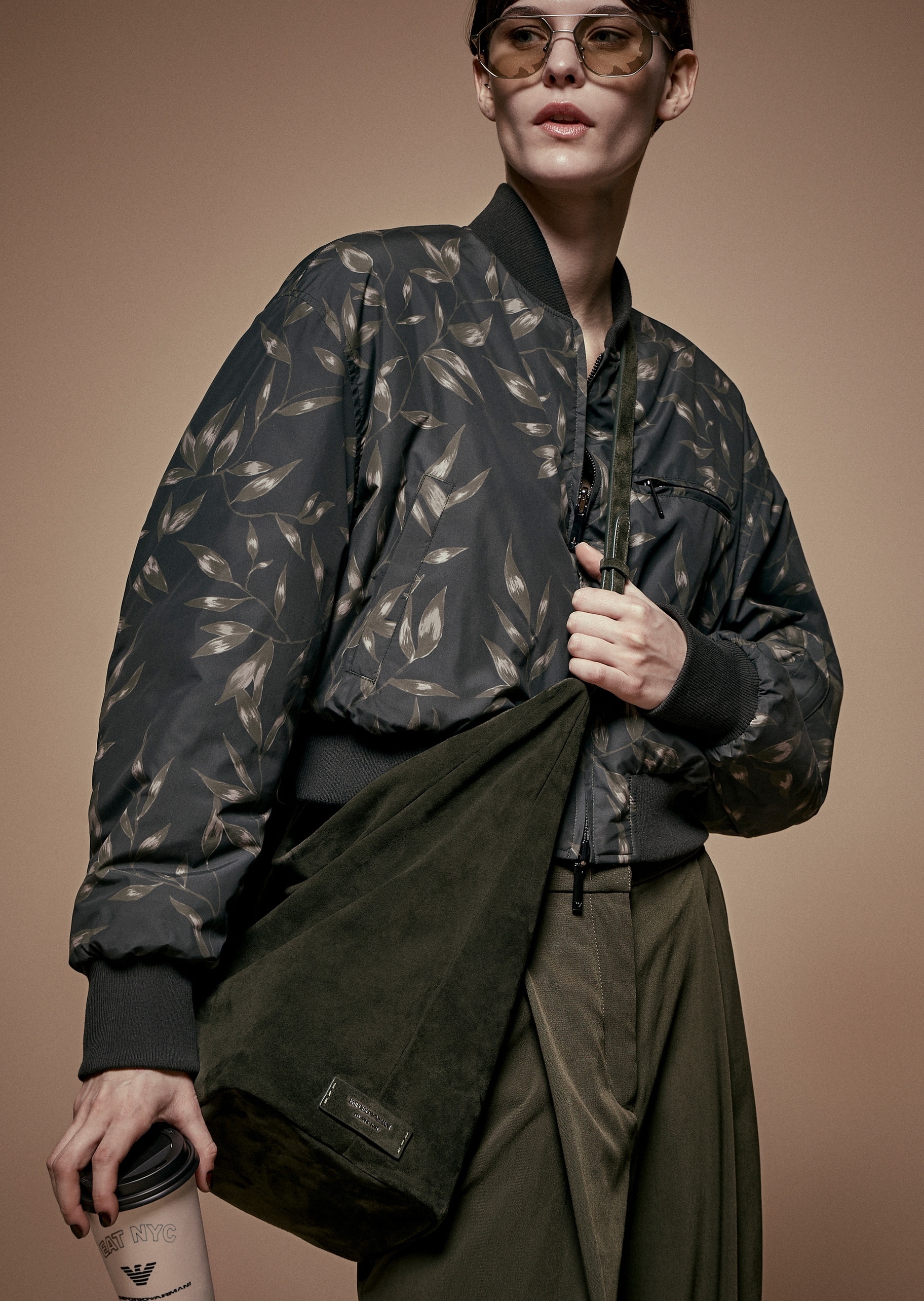 Emporio Armani 【预售】女士长袖棒球领正反两穿植物印花棉服