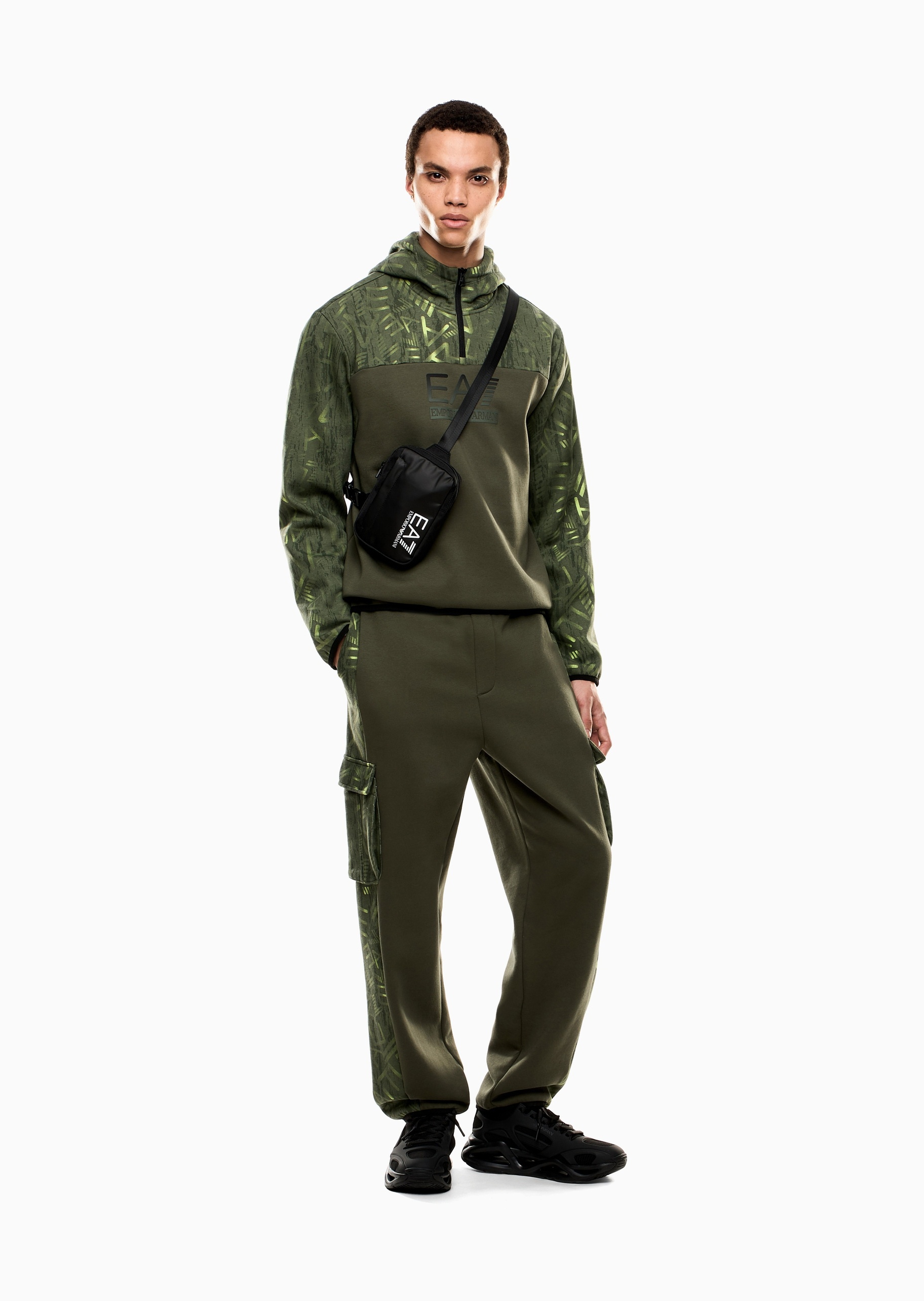 EA7 男士宽松印花重磅连帽半拉链卫衣