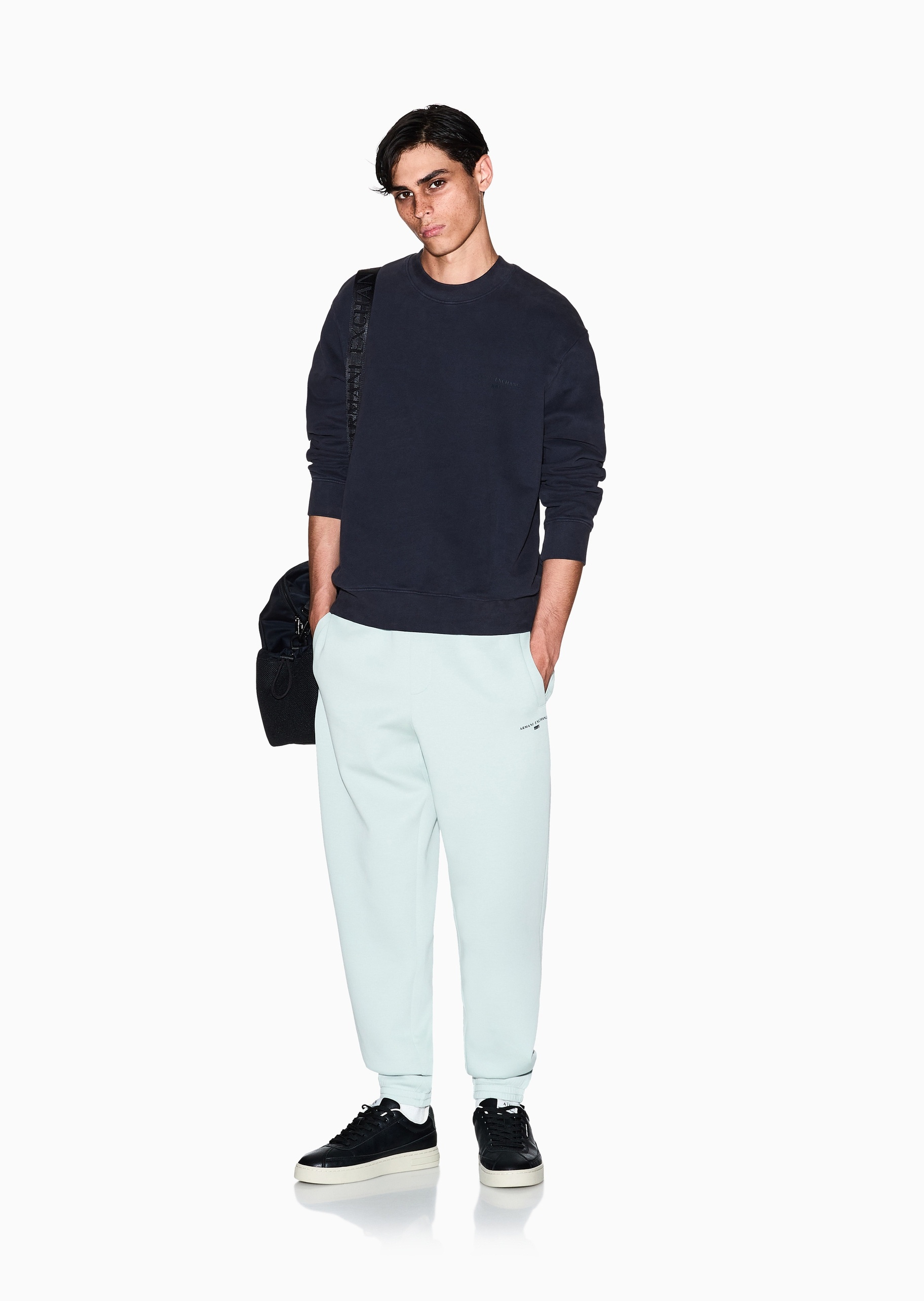 ARMANI EXCHANGE 男士套头宽松运动风重磅情侣圆领卫衣