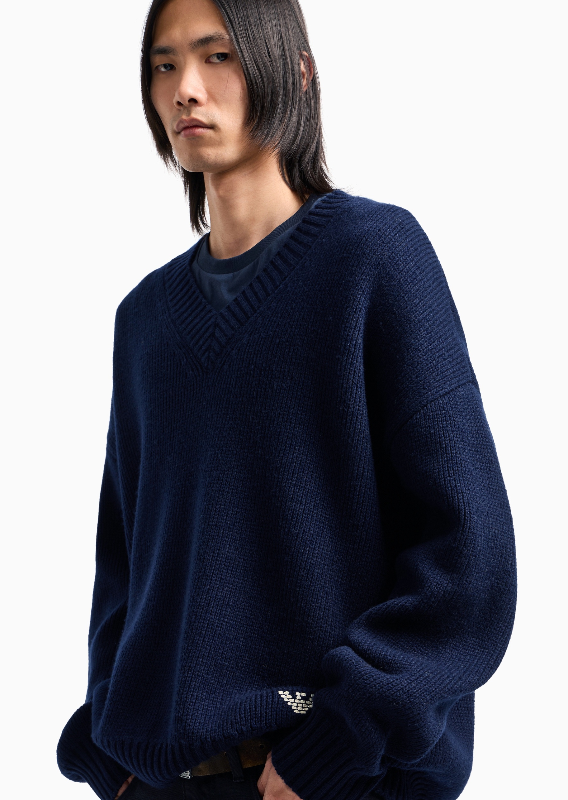 Emporio Armani 男士宽松休闲学院风套头针织毛衣