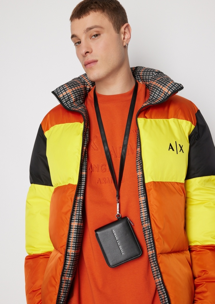 可拆挂脖环绕拉链钱包 小皮具男士 ARMANI EXCHANGE®中国官网