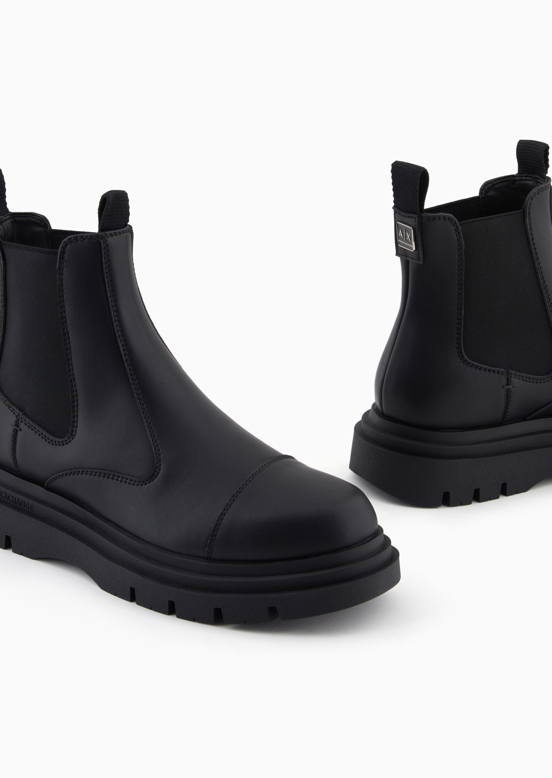 男士松紧袢带短筒圆头字母标识时尚靴子