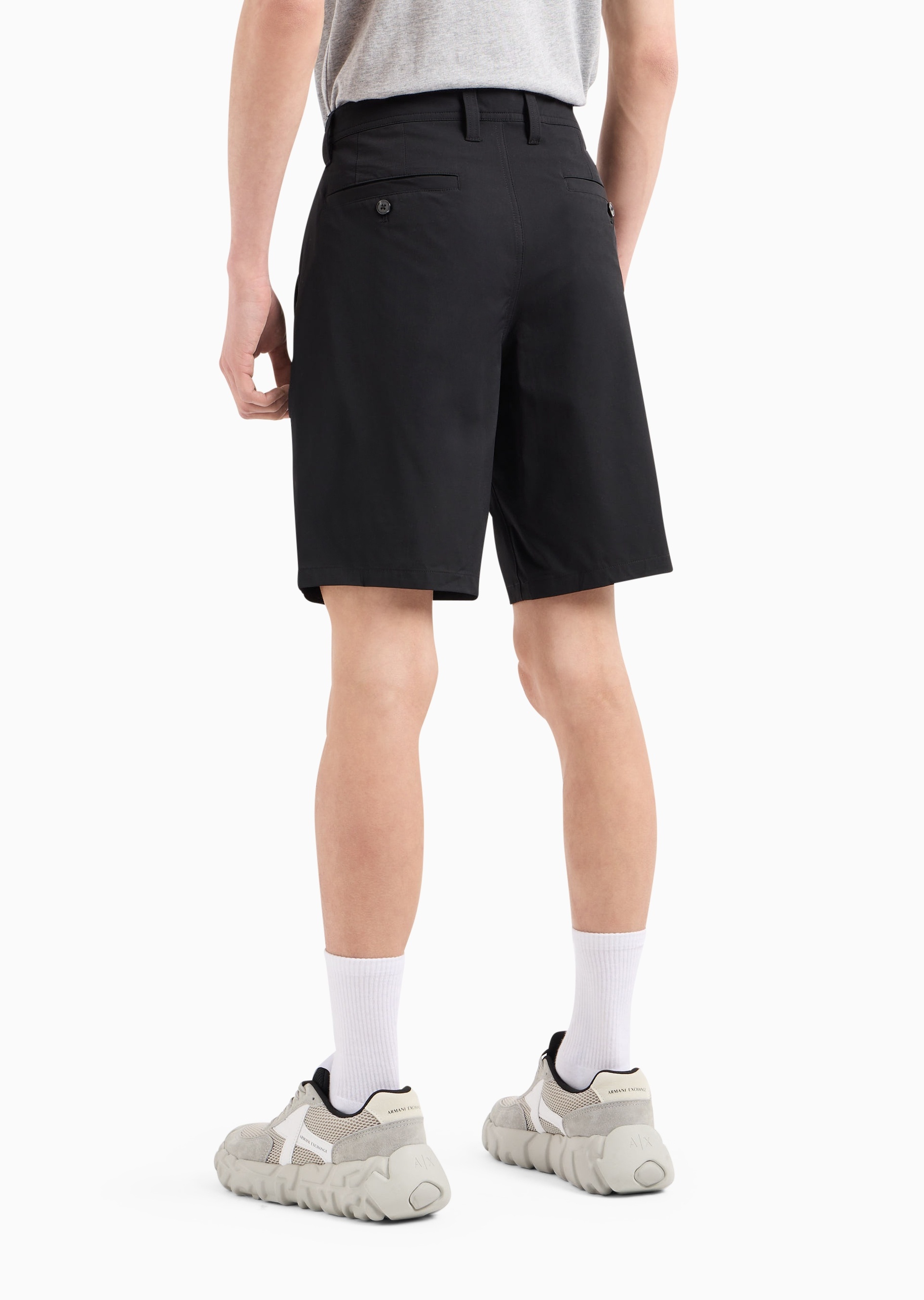 男士弹力合身直筒纯色百慕大短裤| 百慕大短裤-男士| ARMANI