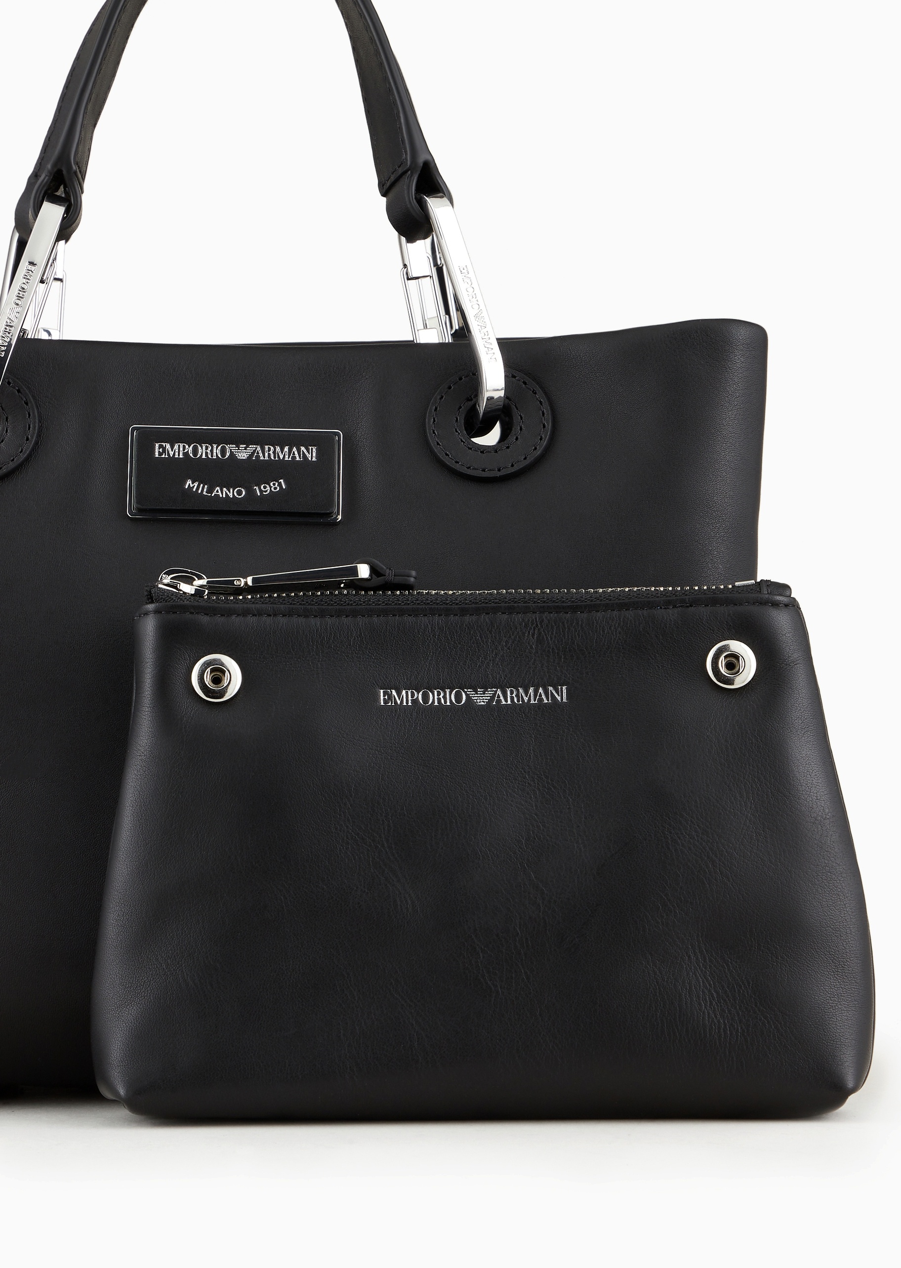 ARMANI COLLEZIONI 手袋　本革　米国購入 Emporio Armani women's leatherette bag with all over logo