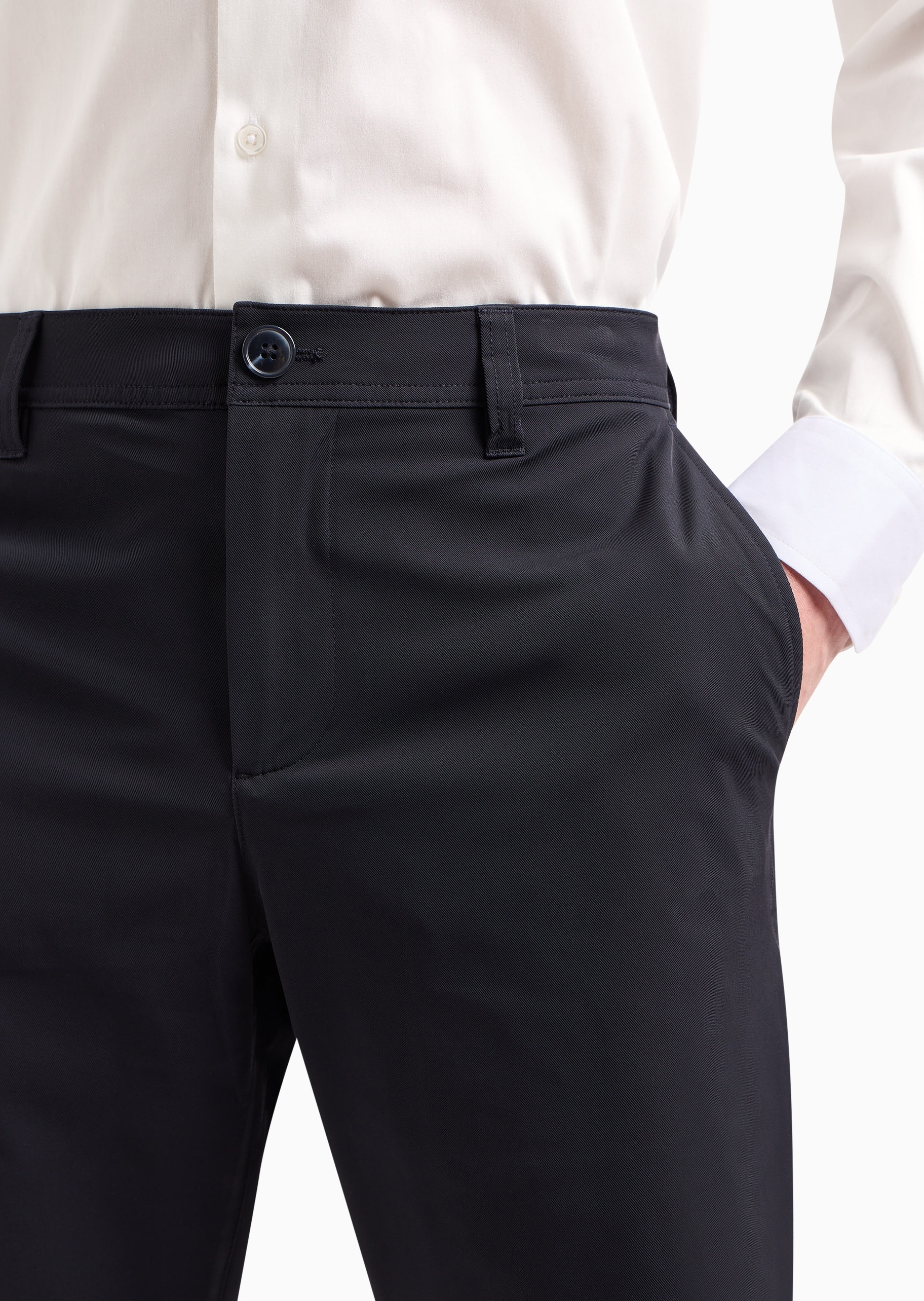 慕容 男士弹力合身直筒纯色百慕大短裤| 百慕大短裤-男士| ARMANI