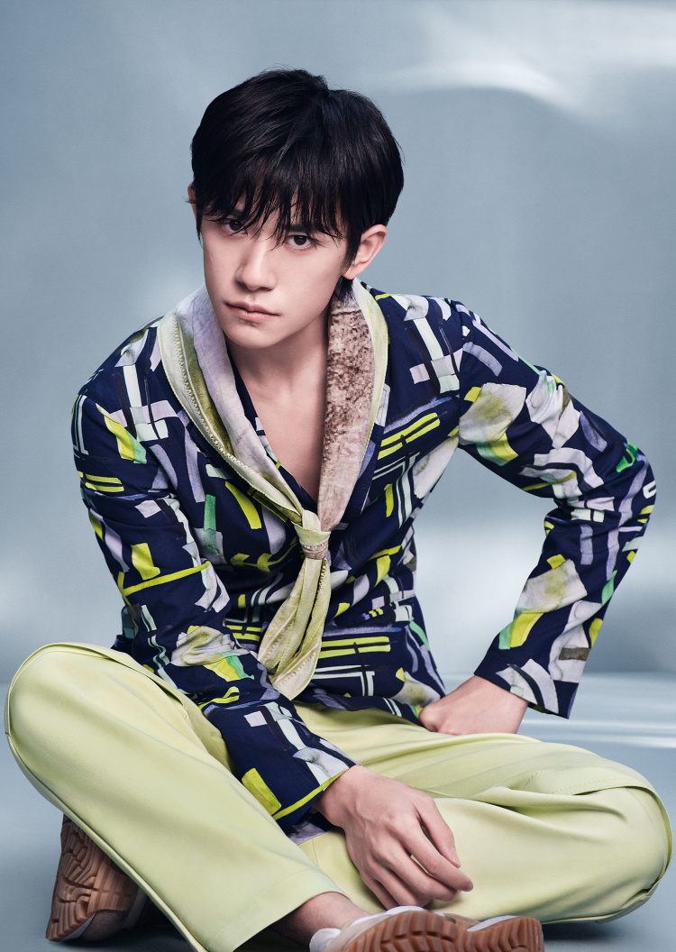 Emporio Armani 易烊千玺同款印花西装外套