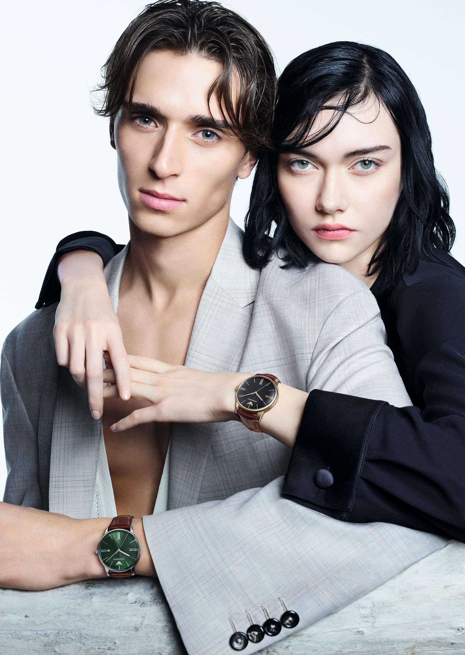 Emporio Armani 男士三指针大表盘鳄鱼纹皮革腕带石英腕表