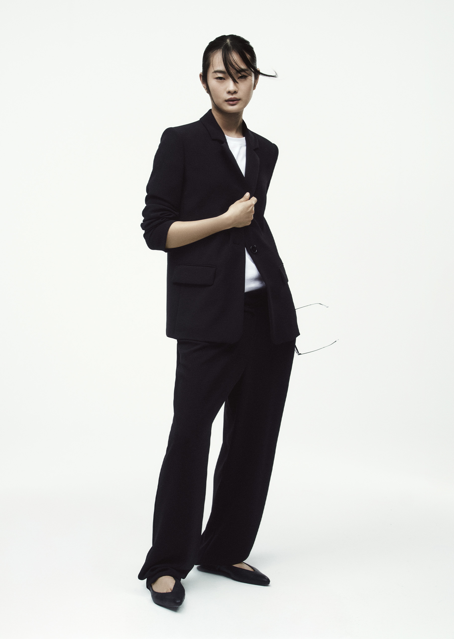ARMANI EXCHANGE 女士合身长款锥形简约纯色褶皱休闲裤