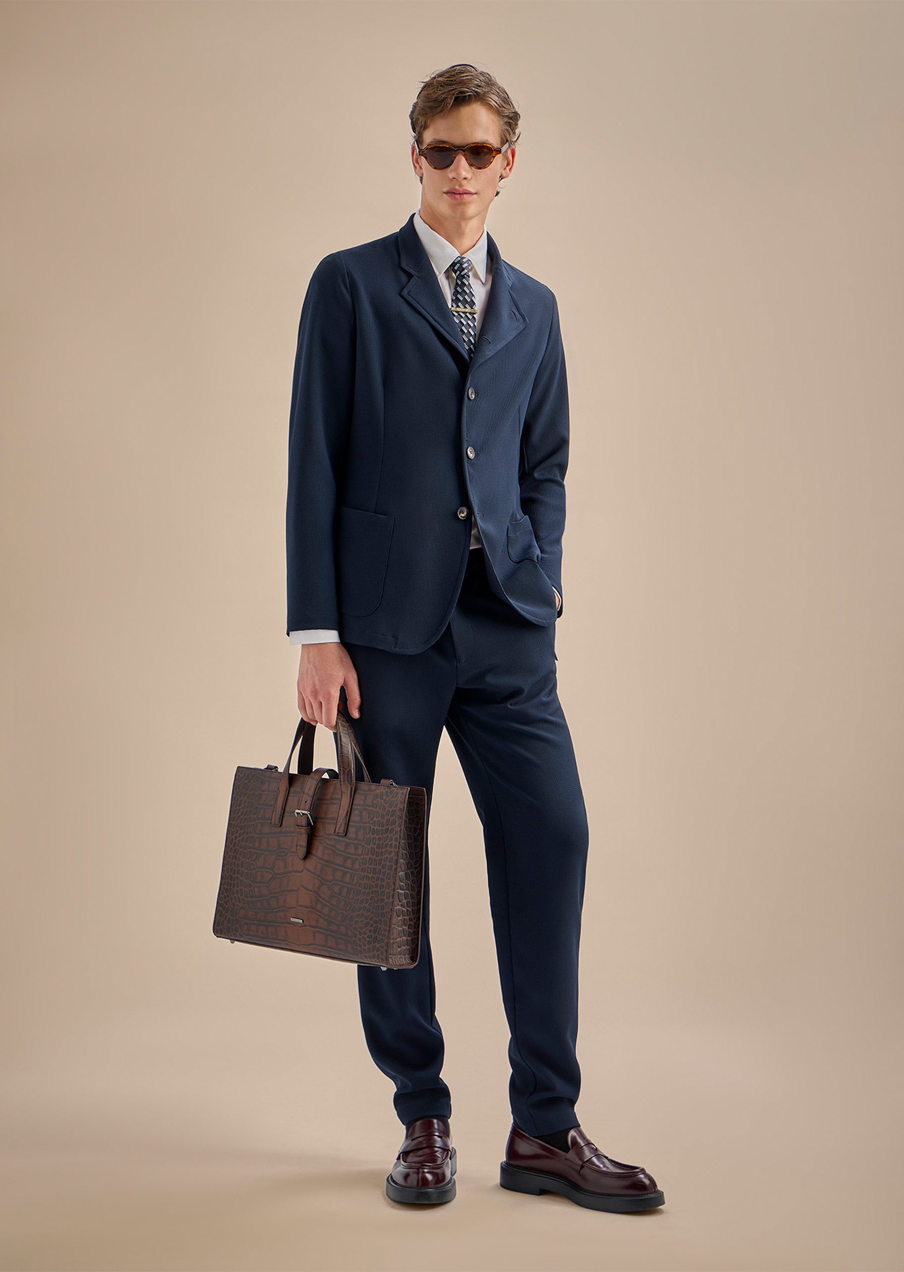 Emporio Armani 男士珠地布可翻小立领侧门襟西装外套